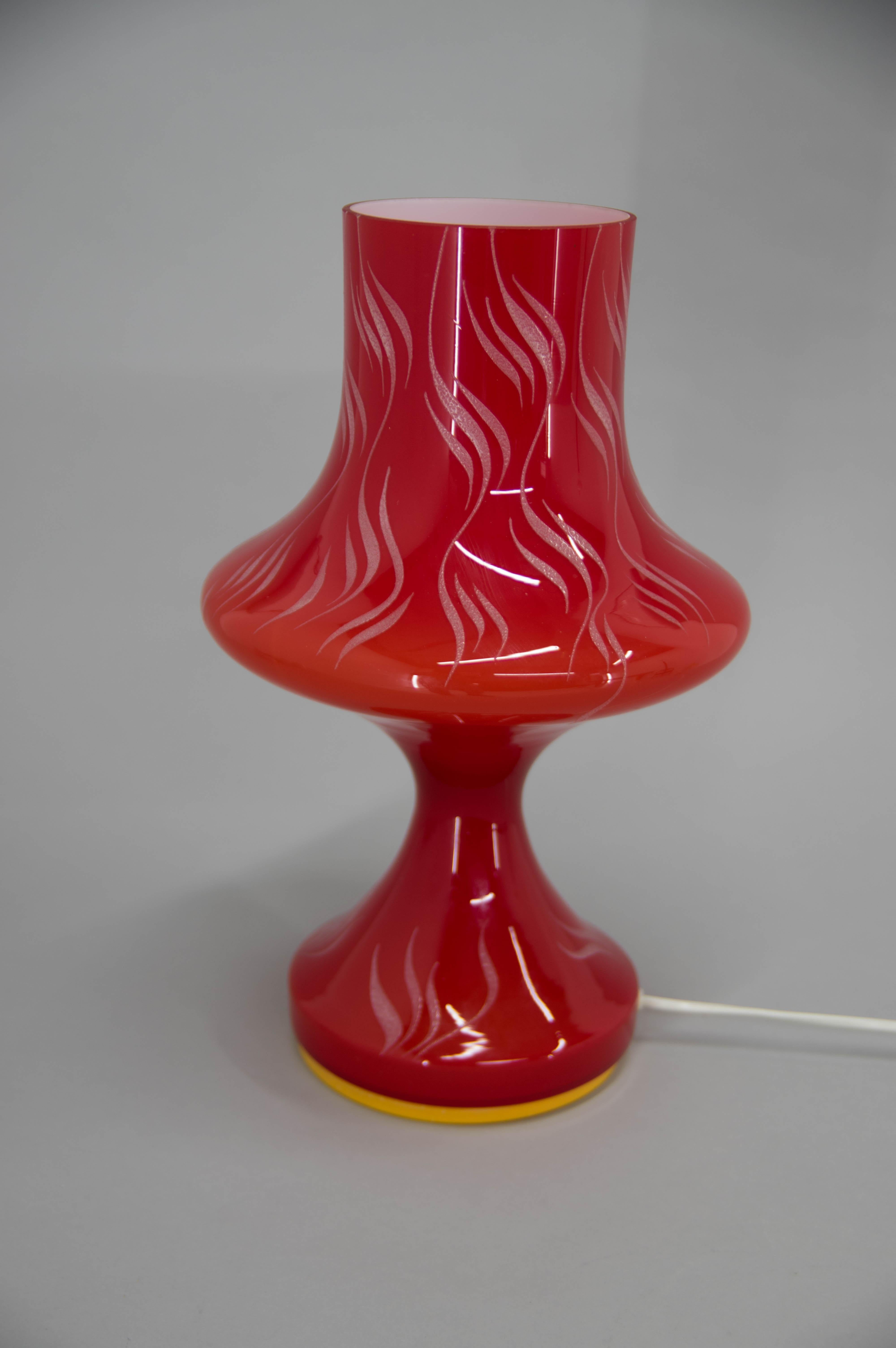 Czech All Glass Red Table Lamp by Valasske Mezirici, 1970s For Sale