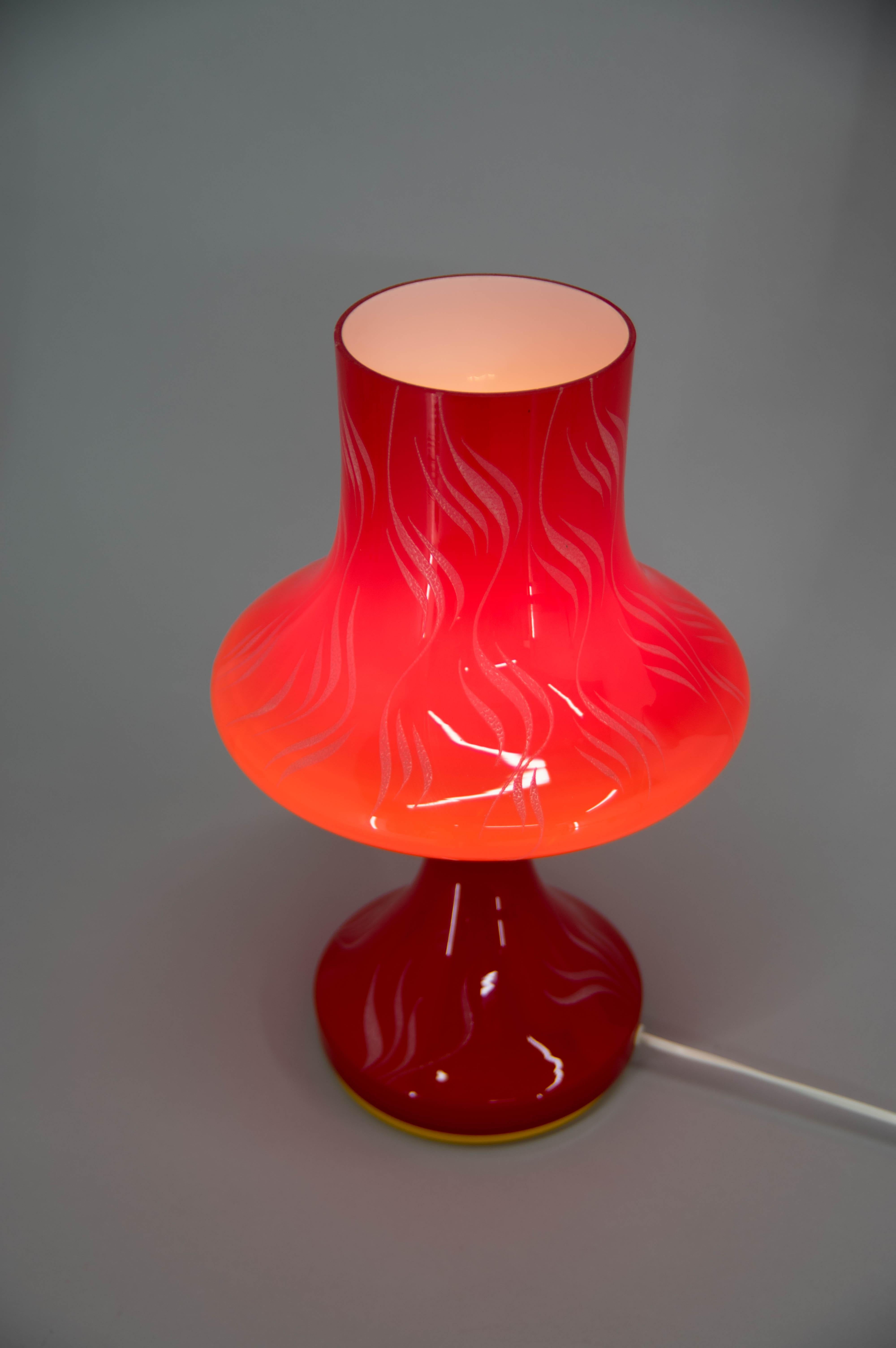 All Glass Red Table Lamp by Valasske Mezirici, 1970s In Good Condition For Sale In Praha, CZ