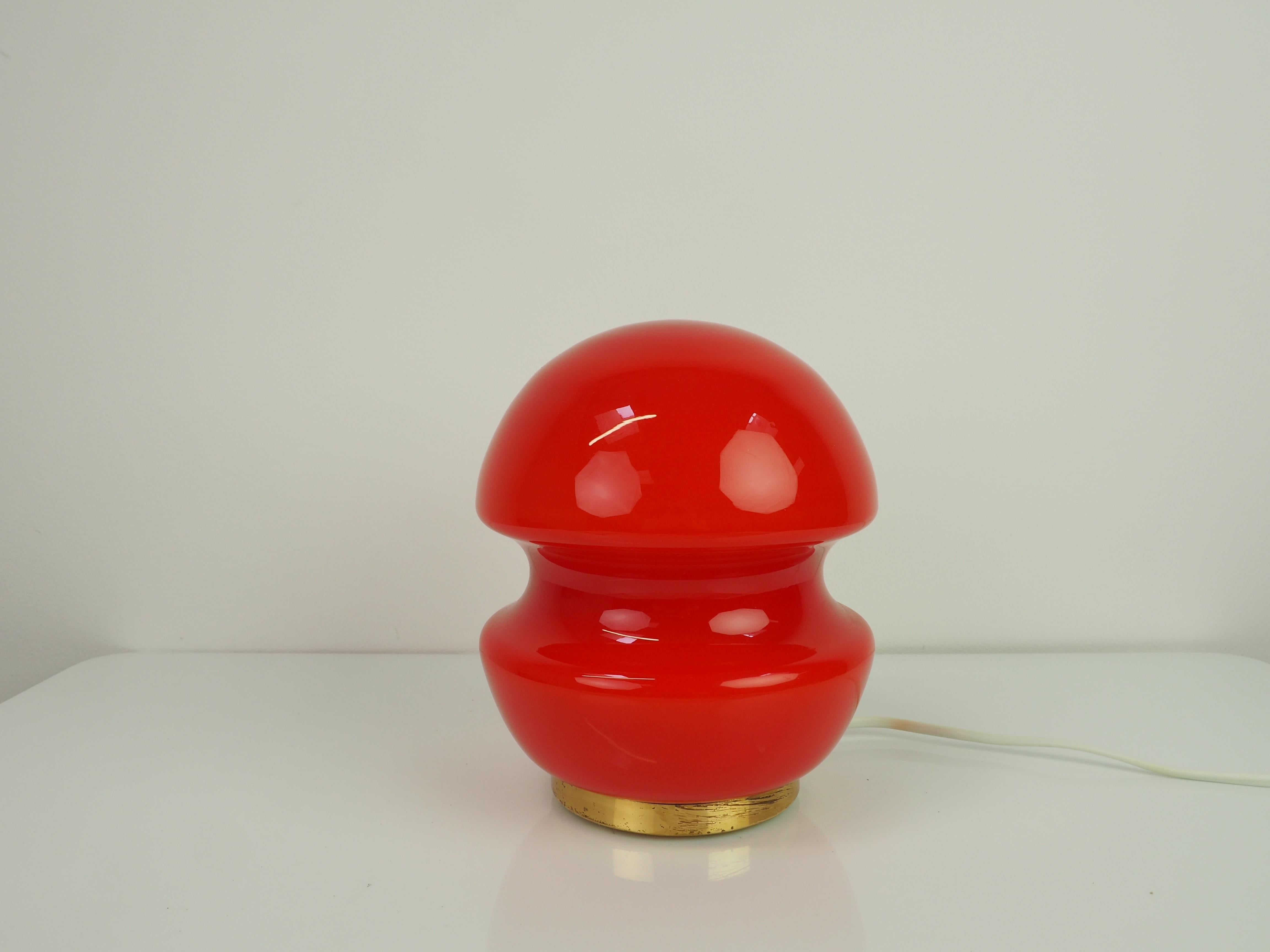 Made in Czechoslovakia by Valasske Mezirici, in the 1960's.
Fully made out of glass.
Shows signs of use and aging (mostly the gold plate on the bottom).
Functional, ready to light up your room.
Cleaned, repolished.

