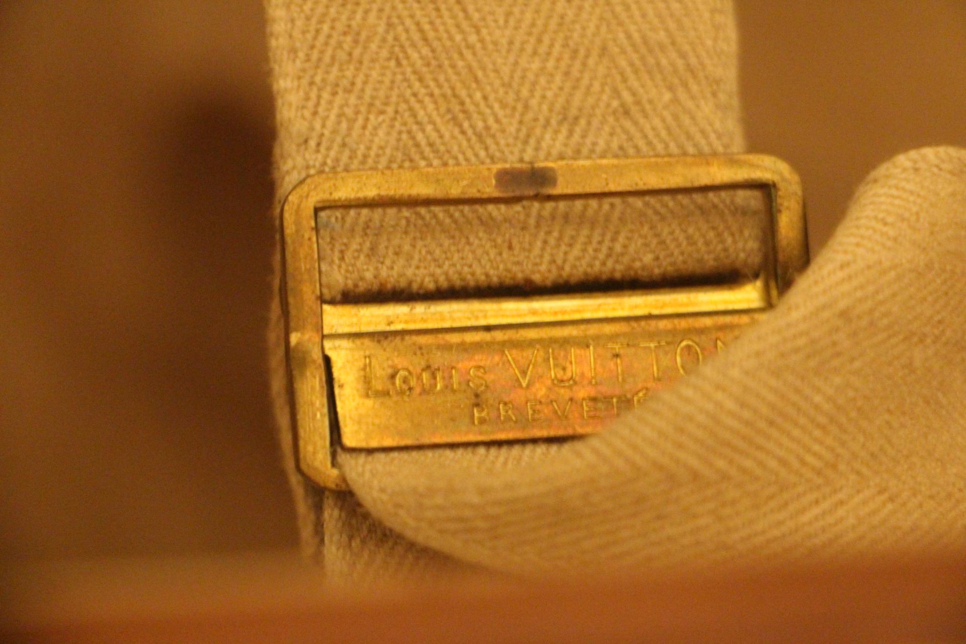 All Leather Louis Vuitton Hat Trunk, Louis Vuitton Steamer Trunk, Vuitton Trunk 10