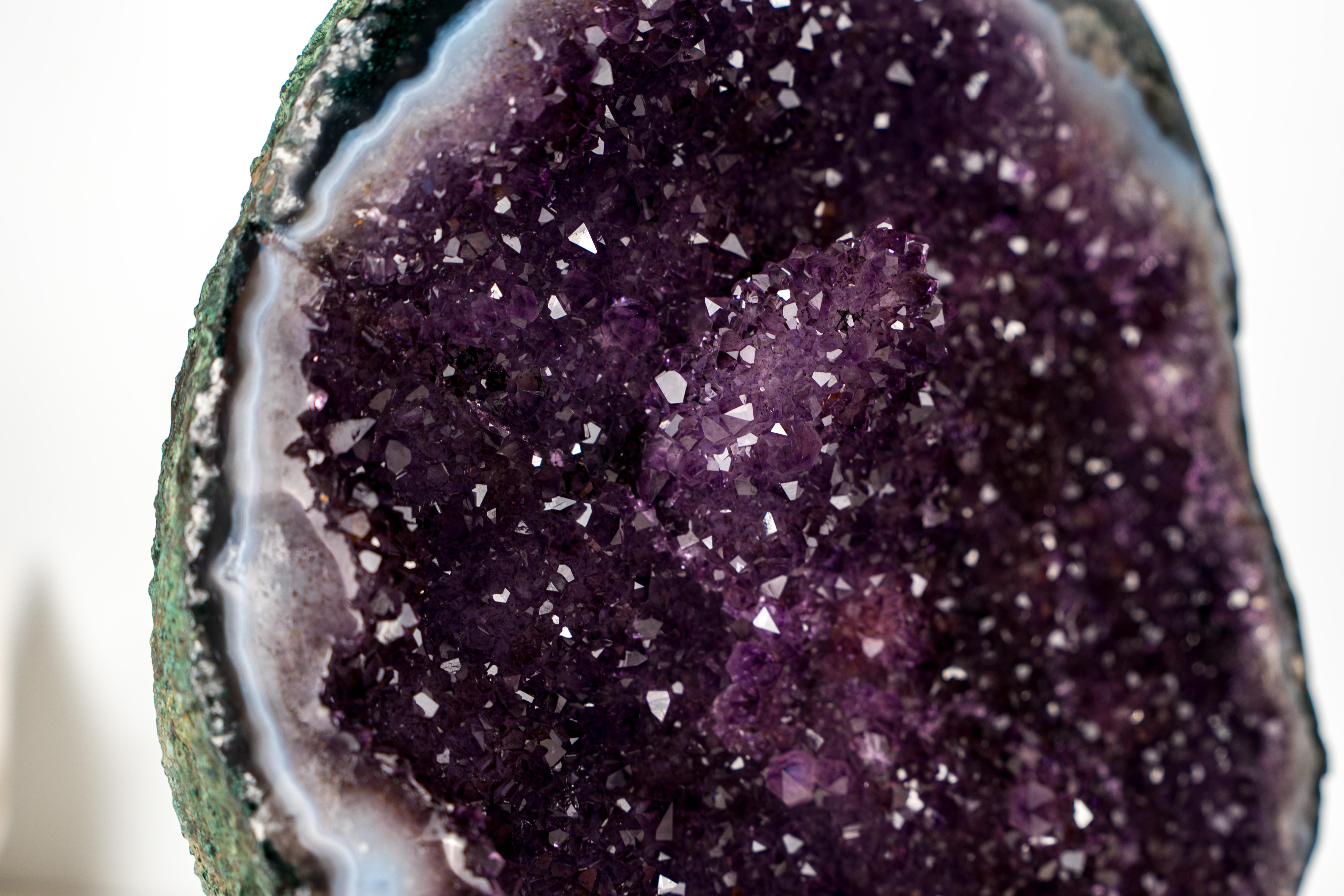 Cluster di geodi di ametista completamente naturali in vendita 3