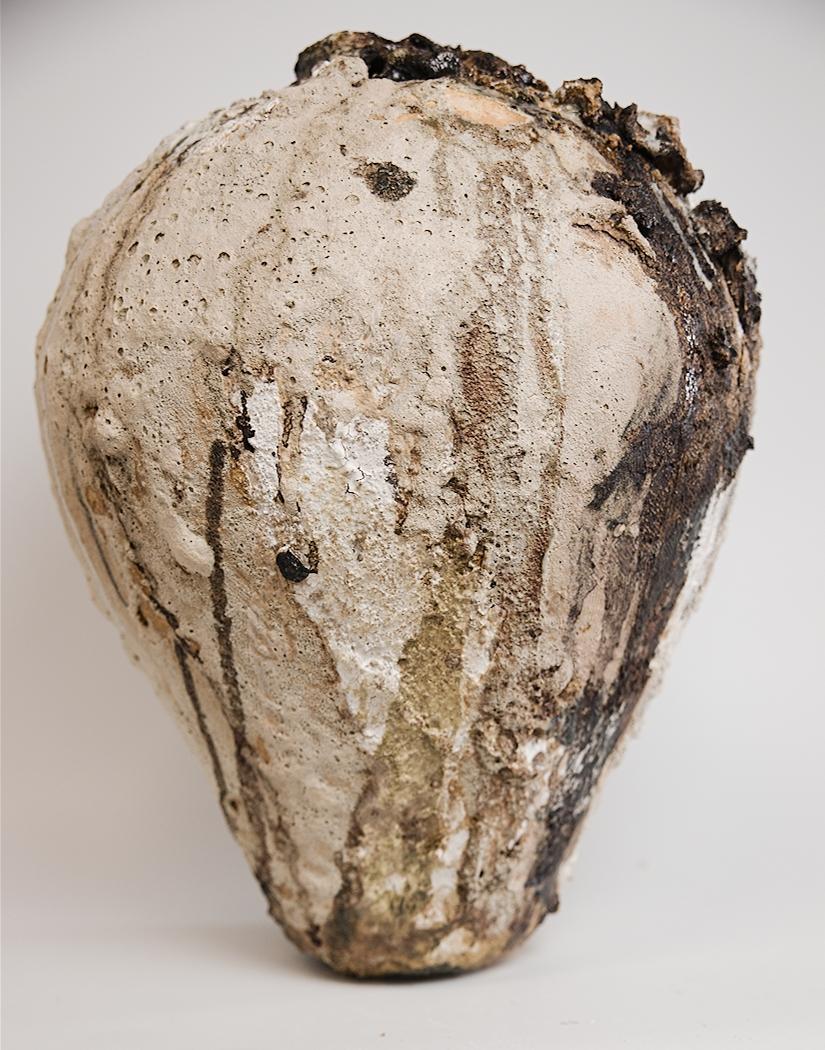 All Natural Organic Vessel II In New Condition For Sale In Van Nuys, CA