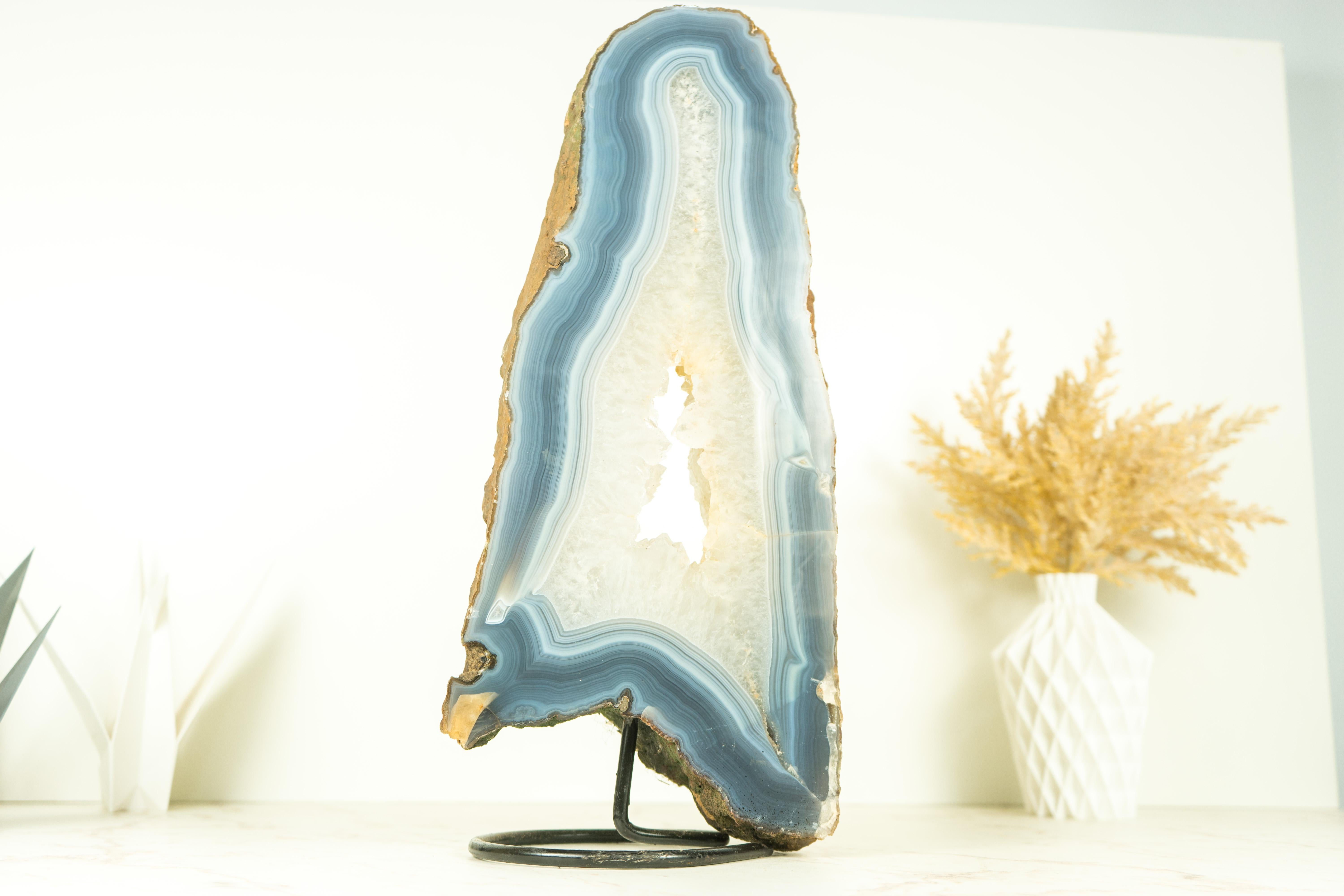All-Natural White and Blue Lace Agate with Druzy Geode Slice, Doube-Sided  For Sale 6