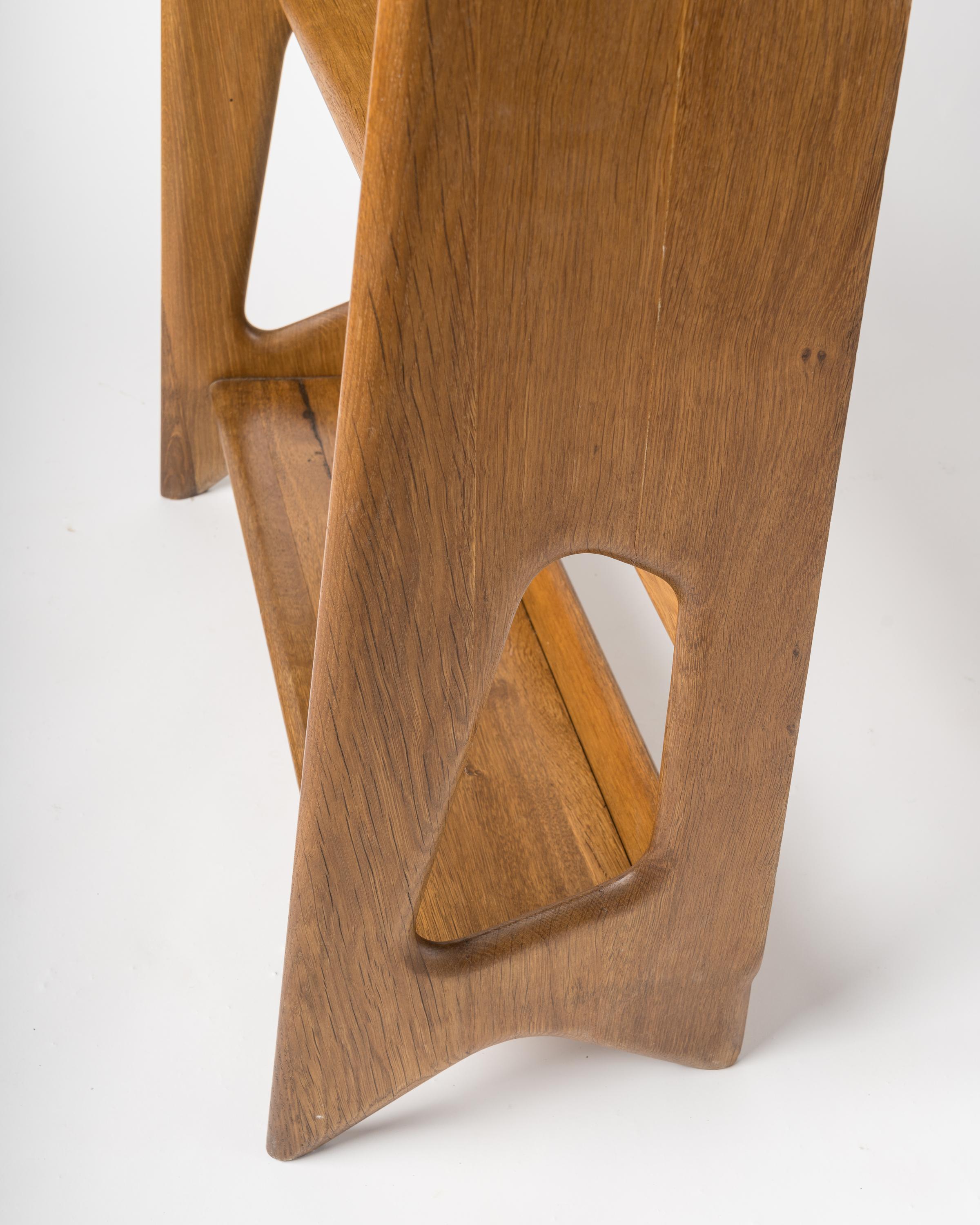 Schreibtisch „Secrtaire“ aus Eichenholz von Pierre Cruge, Frankreich 1950er Jahre im Angebot 11