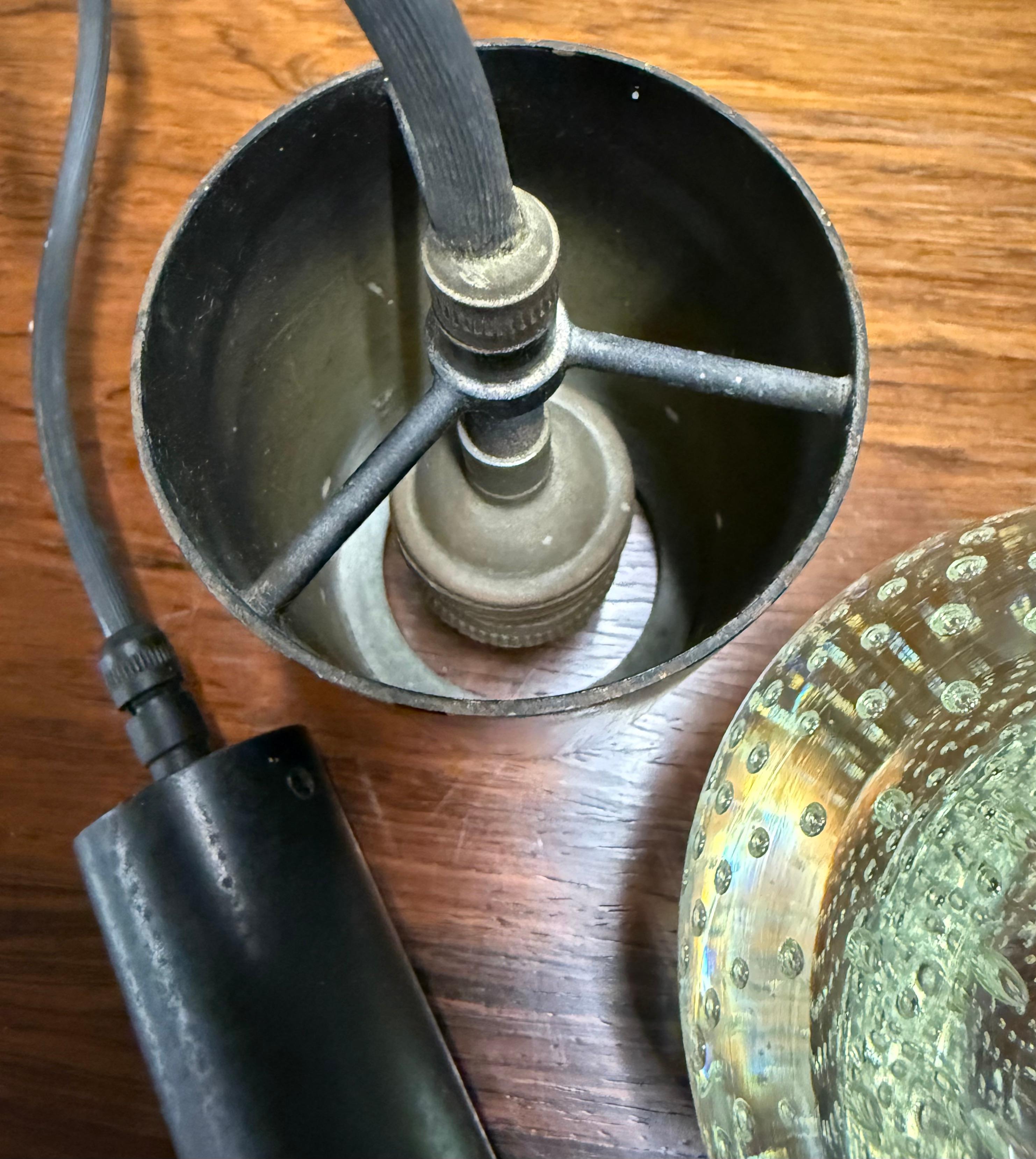 all original 1. edition gino sarfatti and archemede seguso pedant lamp. In Good Condition For Sale In Munich, DE