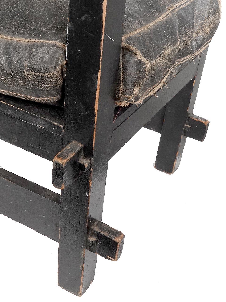 All Original 1915 De Stijl Childs Chair In Good Condition For Sale In Peekskill, NY