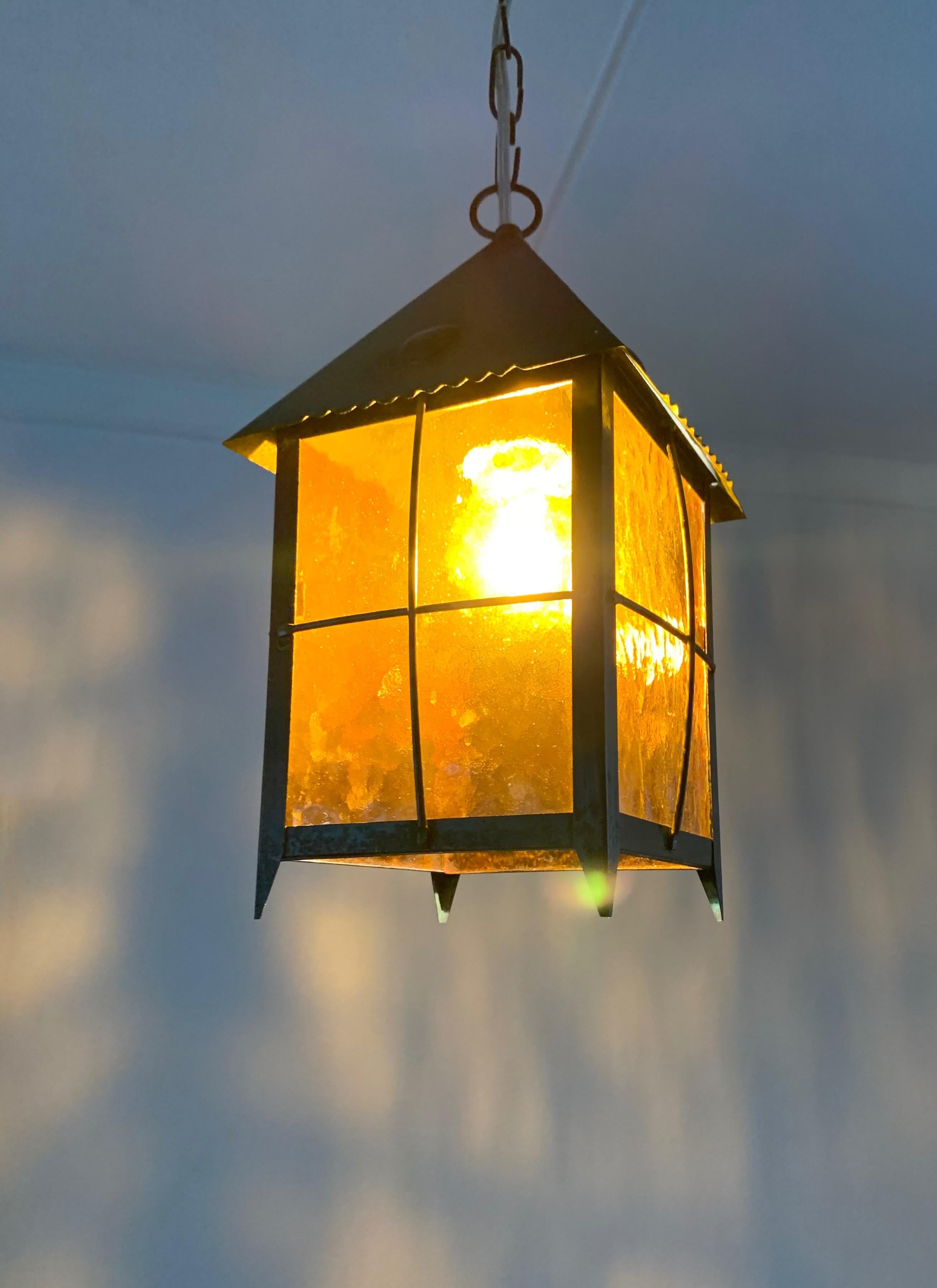 All Original Arts & Crafts Lantern Shape Pendant with Warm Color Amber Glass In Excellent Condition In Lisse, NL