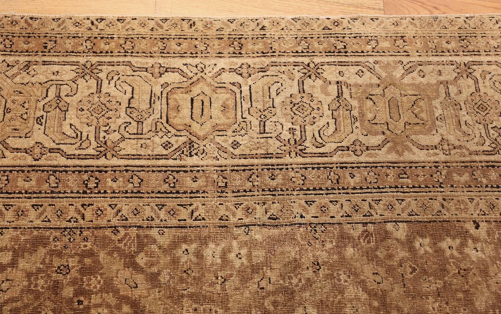 Hand-Knotted Antique Indian Amritsar Rug. Size: 12 ft 6 in x 14 ft 10 in For Sale