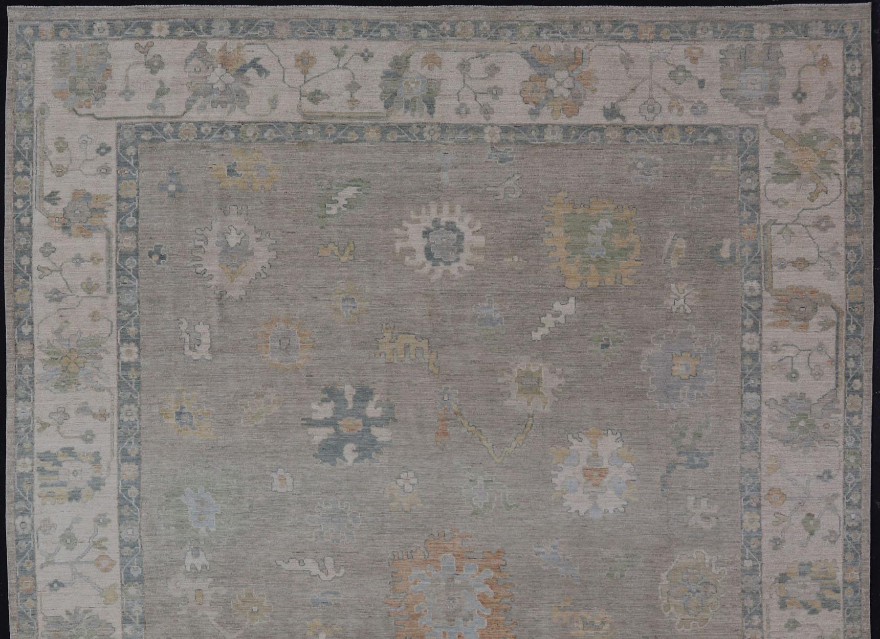 All-Over Floral Modern Oushak with Light Tan Background and Cream Border For Sale 3