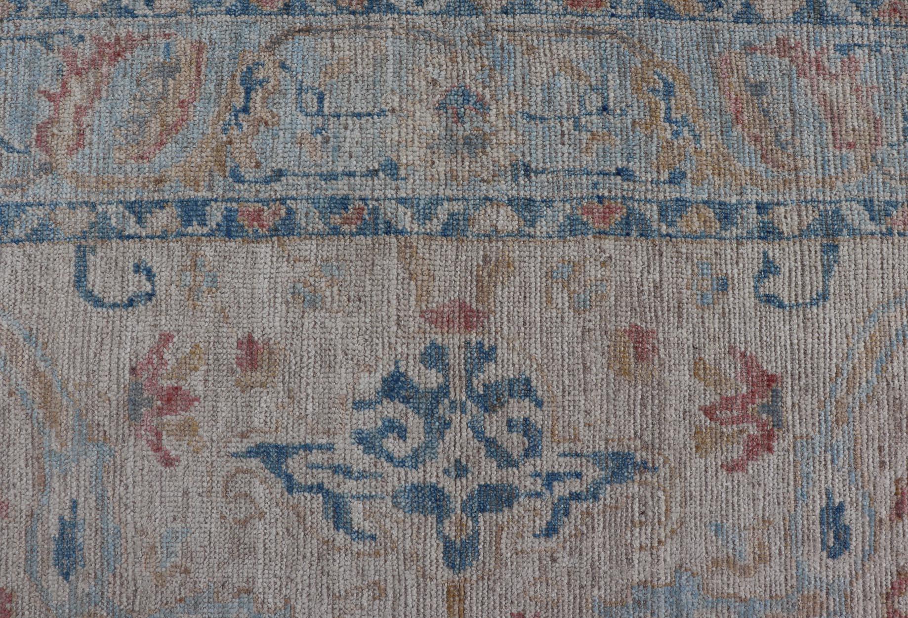 All-Over Hand Knotted Oushak Rug with Arabesque Design in Ivory and Blue Tones For Sale 5