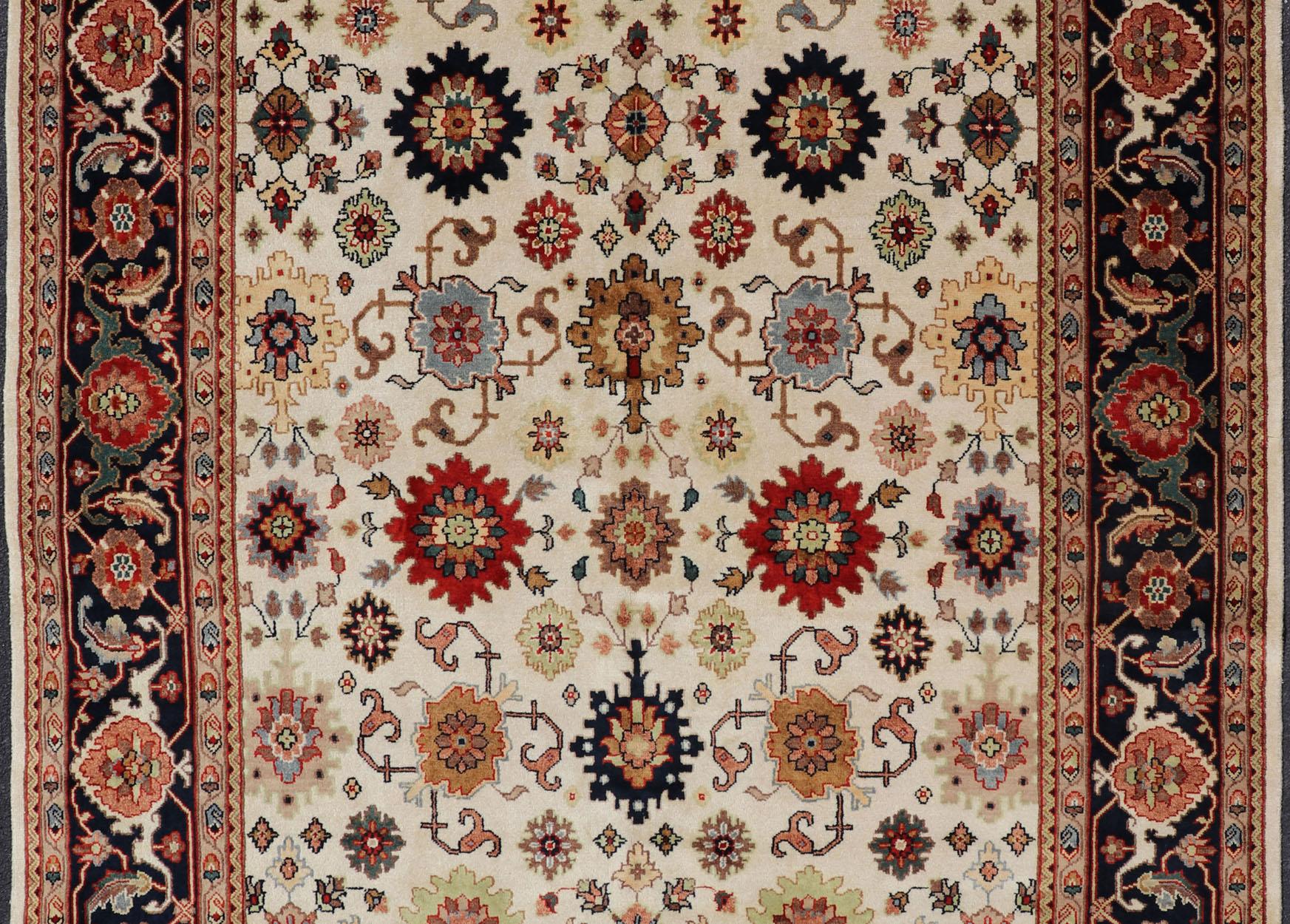 All Over Pattern Hand-Knotted Reproduction Sultanabad-Mahal Design For Sale 7