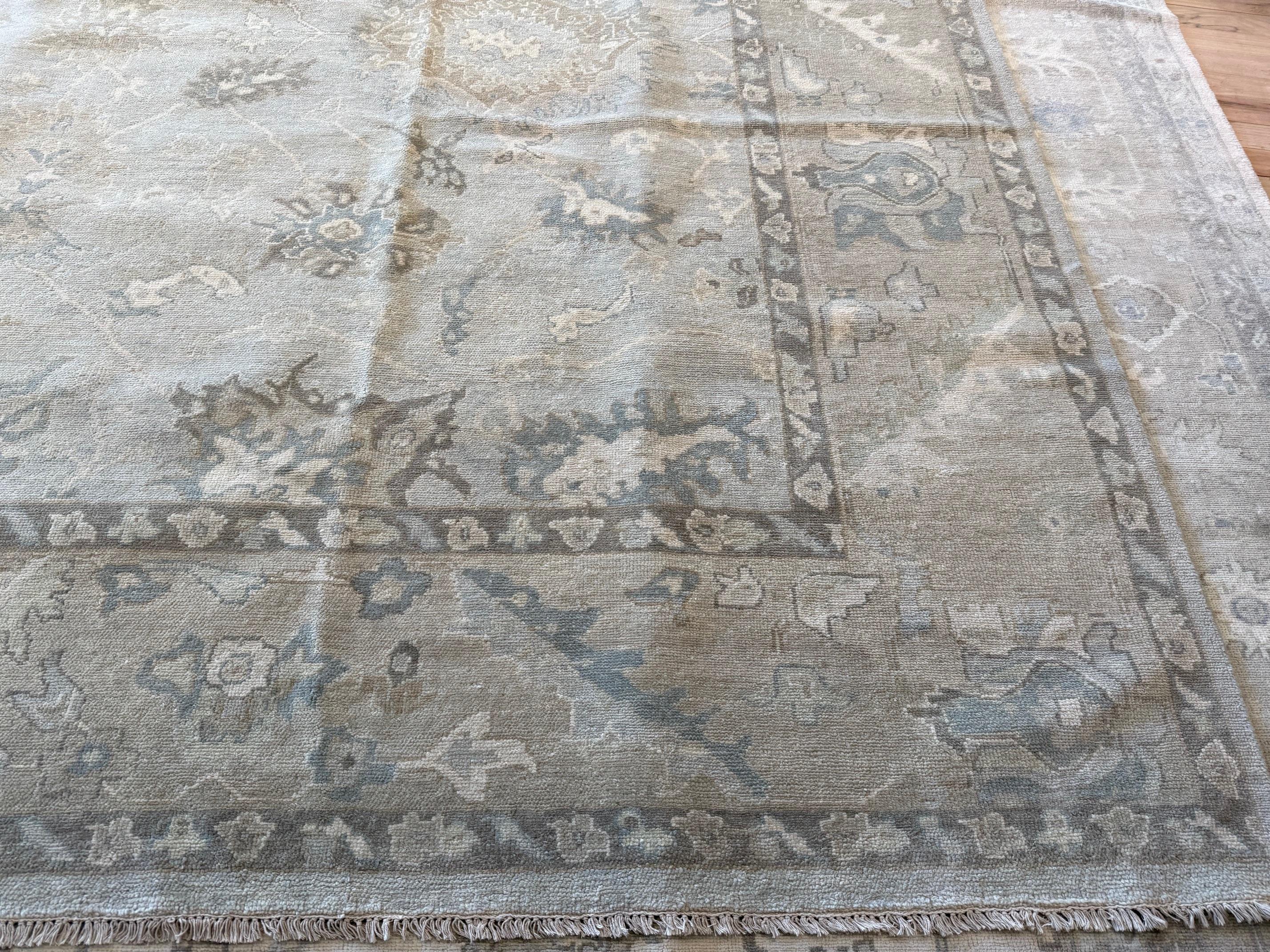 Tappeto da Area Design/One Traditional &Tradition In condizioni Nuovo in vendita a West Hollywood, CA
