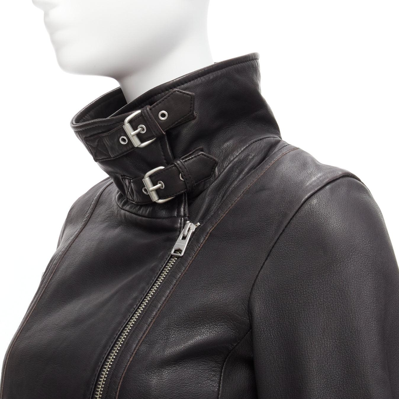 ALL SAINTS Bales black lamb leather buckles funnel collar biker jacket UK6 XS
Reference: SNKO/A00257
Brand: All Saints
Model: Bales
Material: Lambskin Leather
Color: Black, Silver
Pattern: Solid
Closure: Zip
Lining: Black Fabric
Extra Details: Back