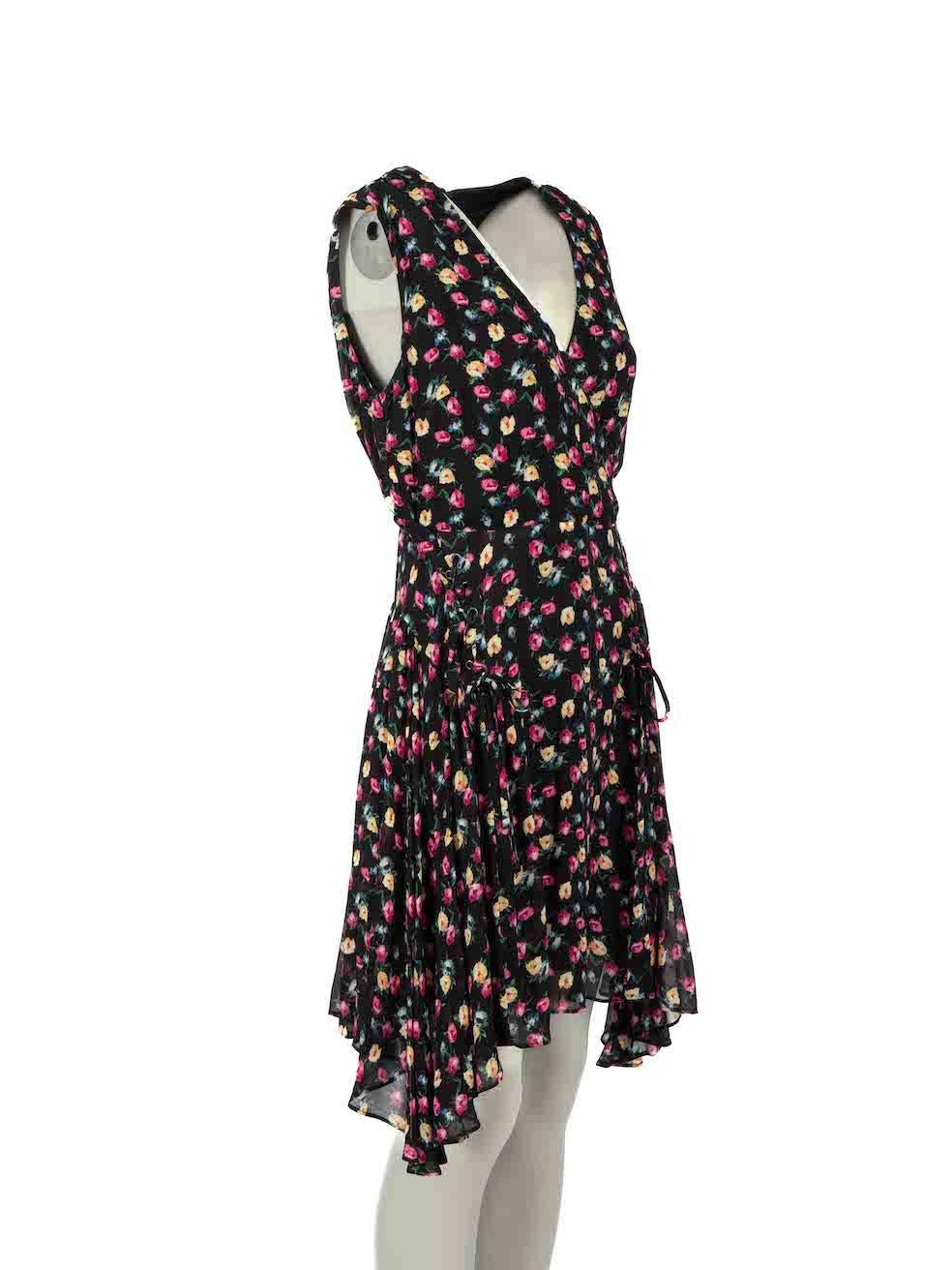 CONDITION is Good. Minor wear to dress is evident. Light wear to fabric composition with a number of pulls to the weave found at the hem on this used All Saints designer resale item.
 
Details
Black
Viscose
Mini dress
Floral print pattern
V