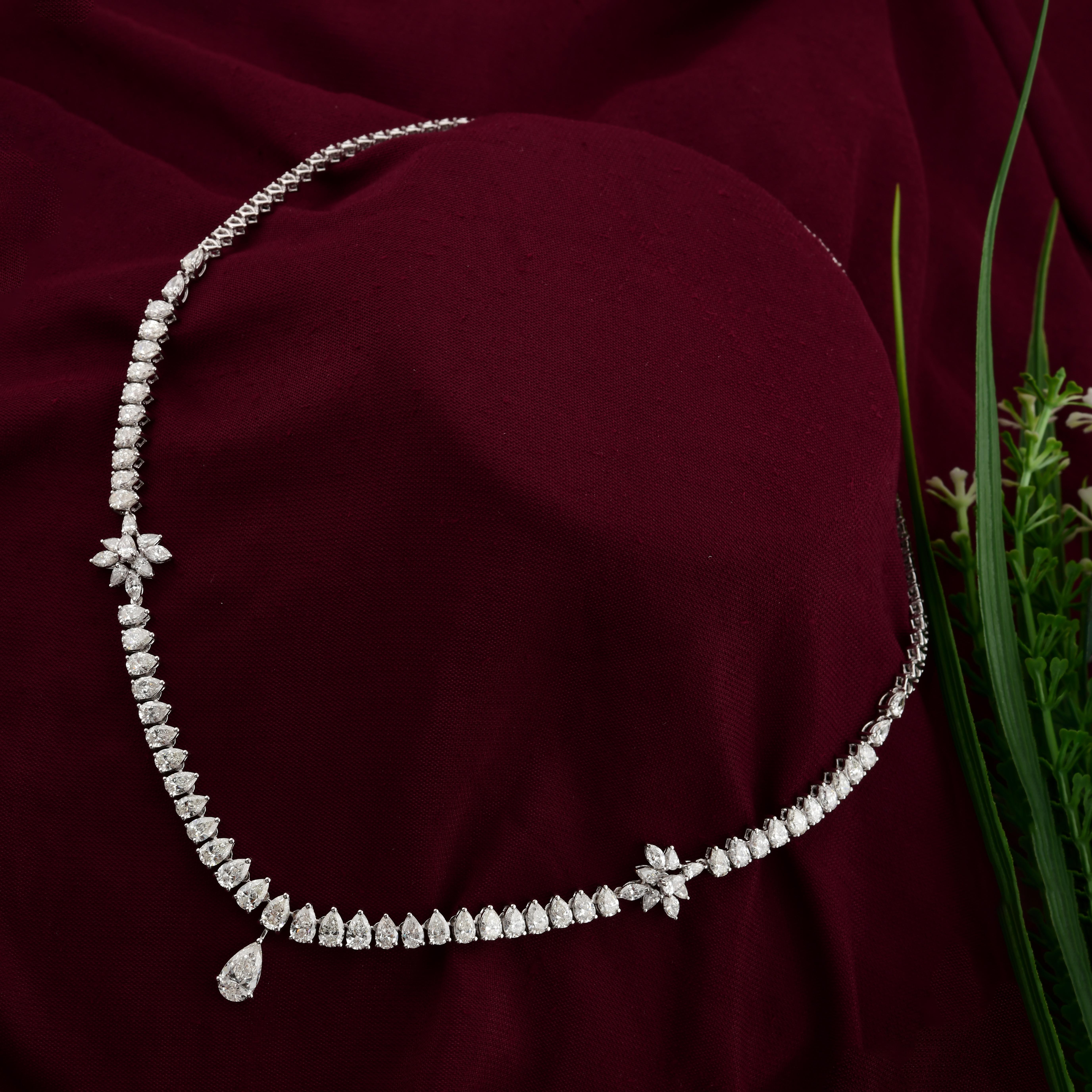Tutte le tariffe pagate SI/H 10,34 carati Collana di diamanti in oro bianco 18Kt Regalo per la mamma
Questo pezzo mozzafiato presenta una fila ininterrotta di diamanti a taglio brillante di dimensioni graduali, che si assottiglia con grazia in una