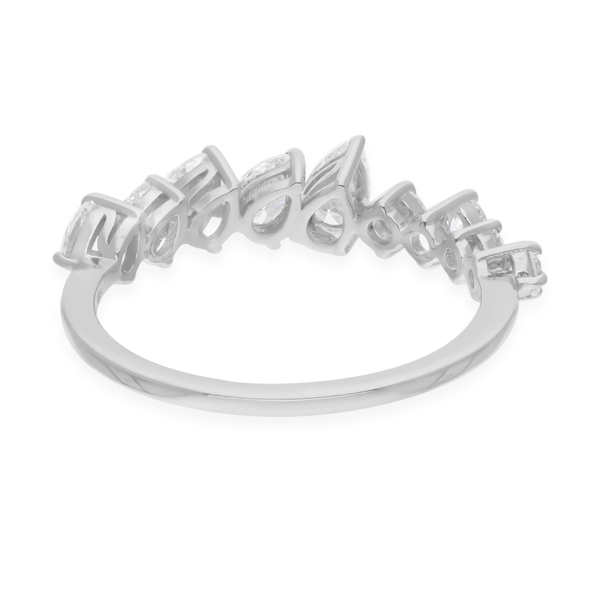 in vendita:  Tutte le tariffe pagate Anello a mezza eternità con diamante rotondo a pera in oro bianco 14k 6