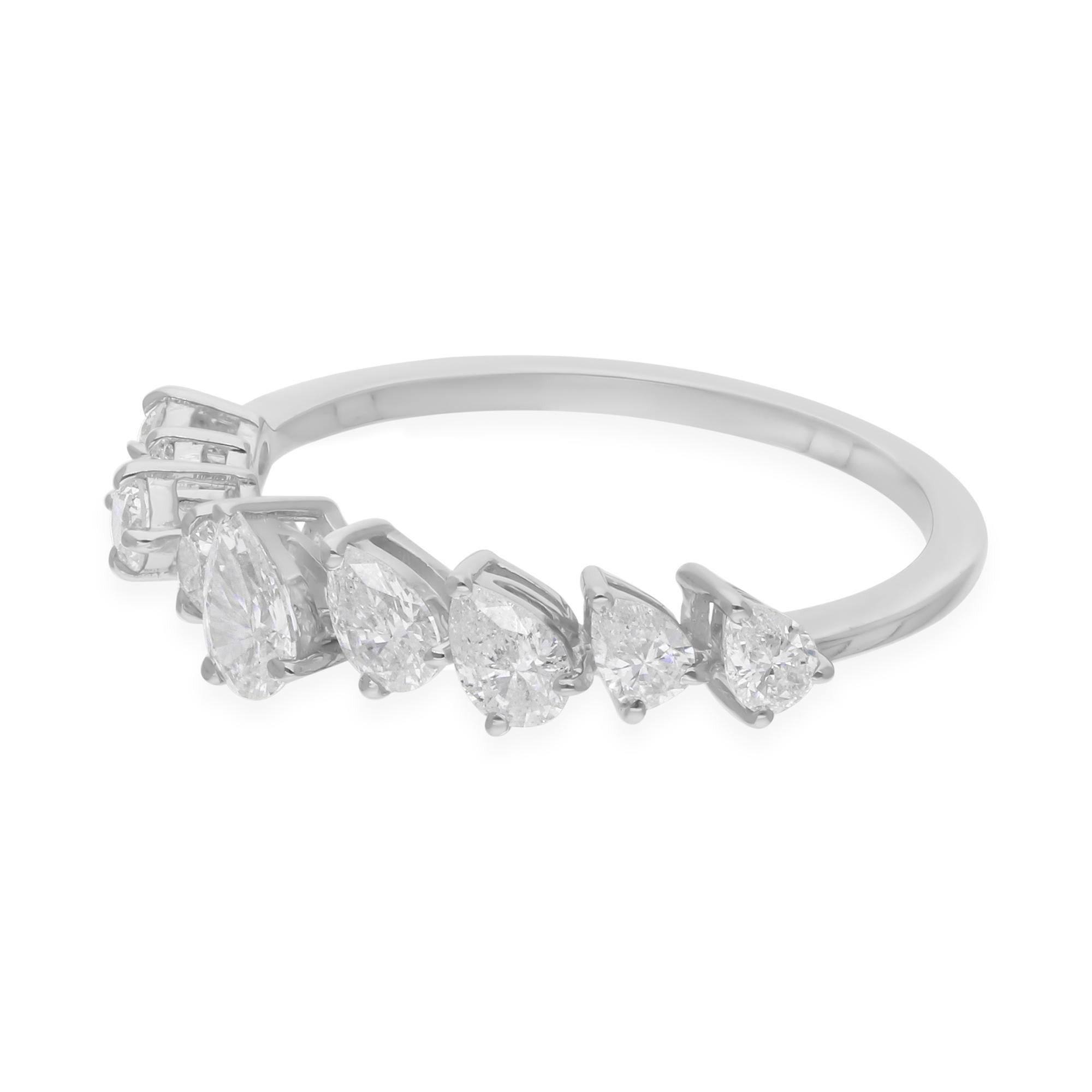 in vendita:  Tutte le tariffe pagate Anello a mezza eternità con diamante rotondo a pera in oro bianco 18 carati 7