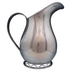 Brocca d'acqua in argento Sterling di Allan Adler con base forata Metà secolo