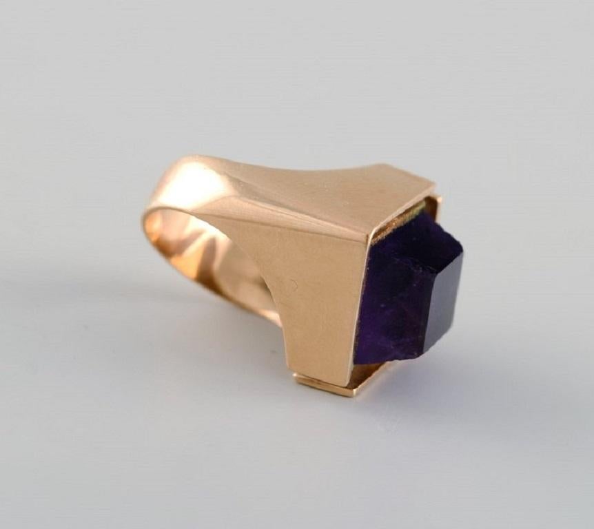 Allan Børge Larsen, Danish goldsmith. Modernist vintage ring in 14 carat gold For Sale 2