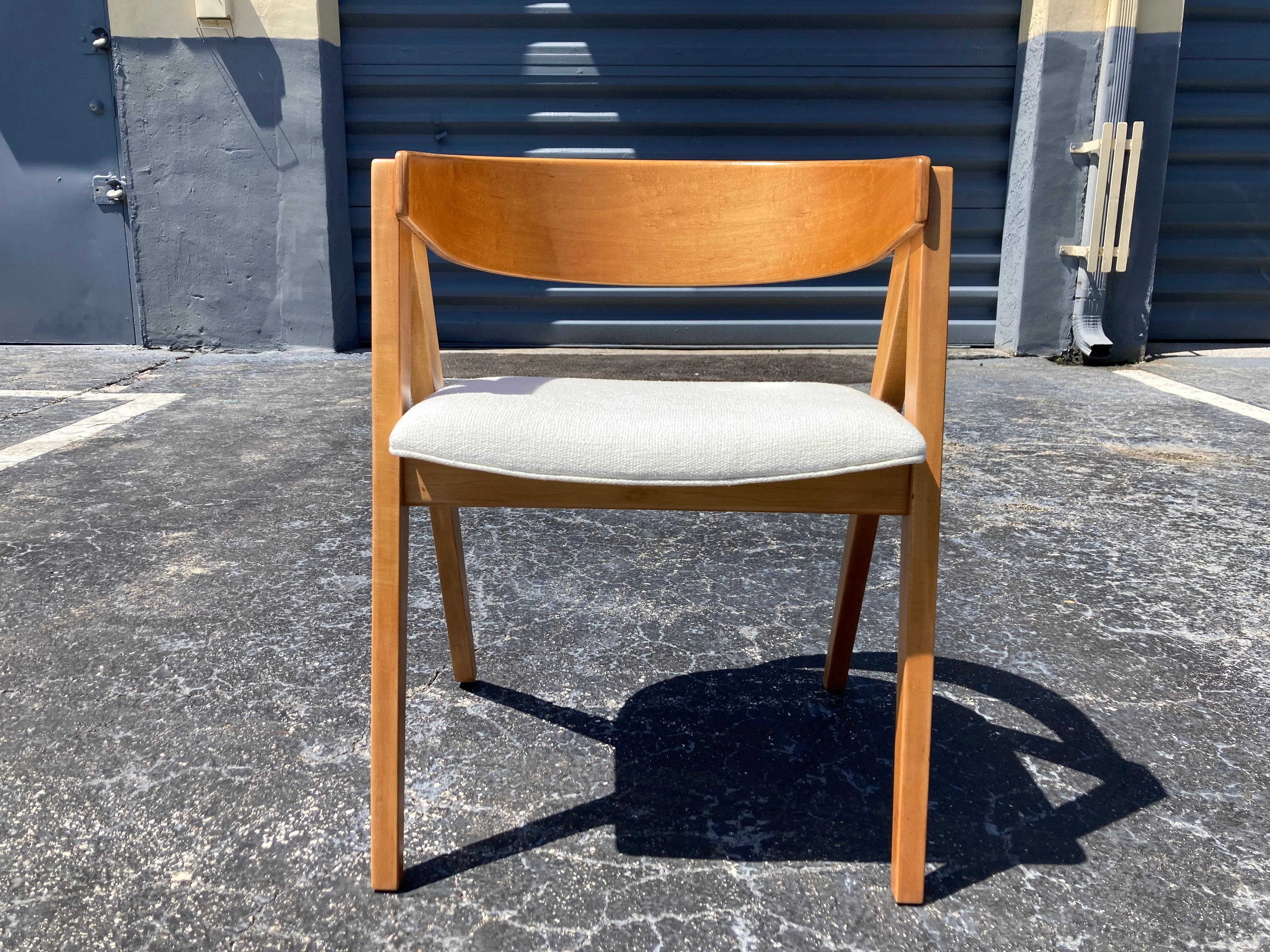 Allan Gould Chairs, Mid Century Modern  In Good Condition For Sale In Miami, FL