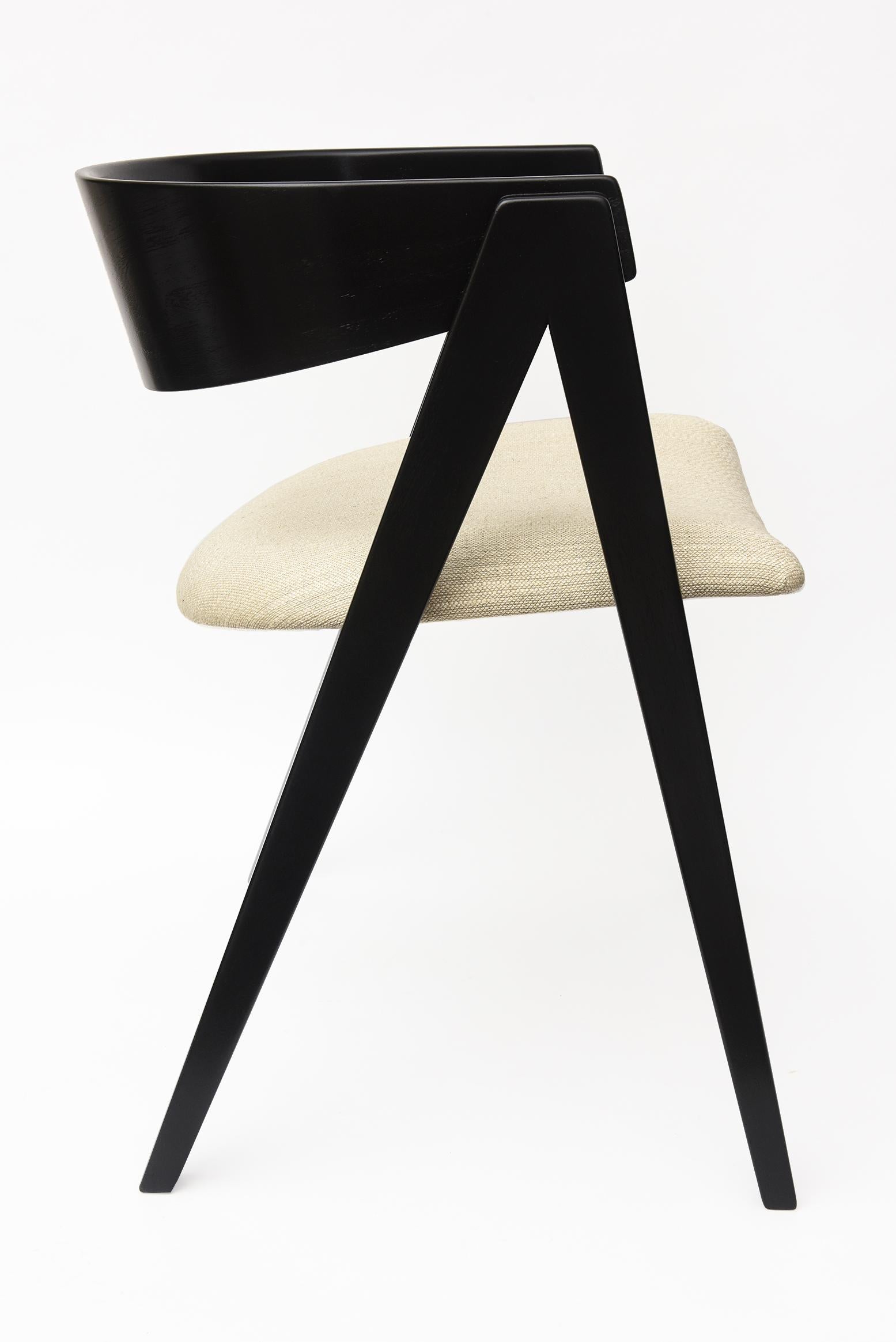 Allan Gould Sculptural Compass Black Stained Wood Side Chair Mid-Century Modern In Good Condition For Sale In North Miami, FL