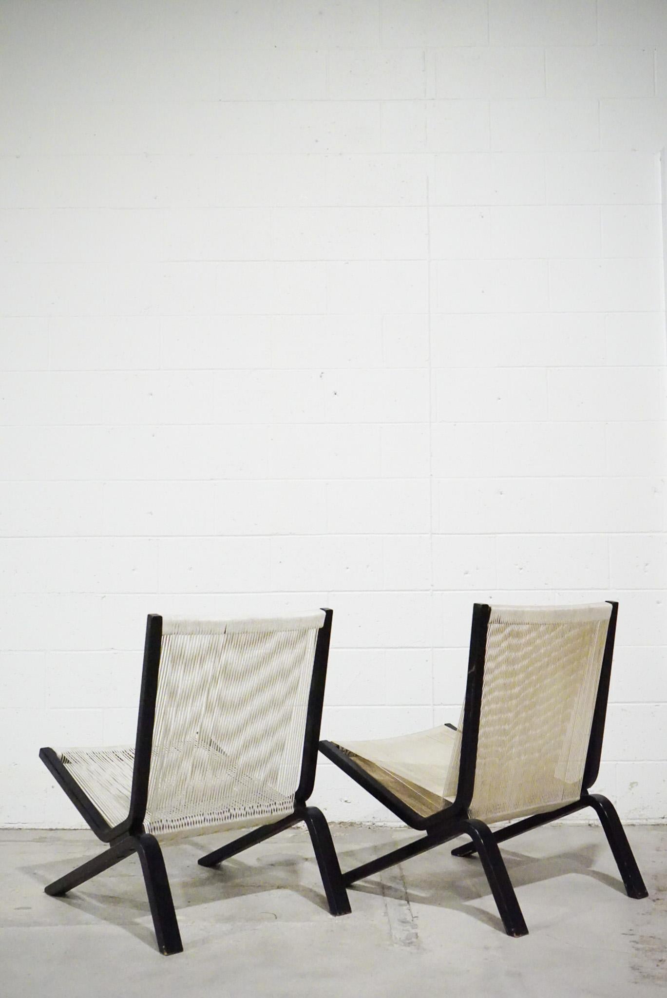 Cordon Allan Gould Rare paire de chaises longues en Wood et cordes Circa 1952 en vente