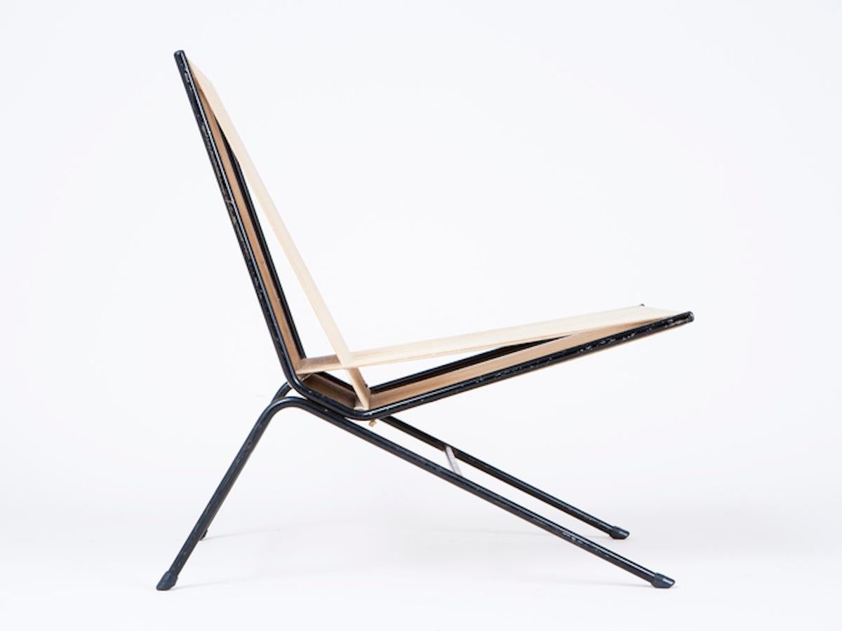 Rare iron and hemp string lounge chair in all original condition by Allan Gould. Manufactured by his company, Functional Furniture in 1952.

Allan Gould (1908-1988) was president of Allan Gould Designs, Inc from 1952-1957. He also designed for