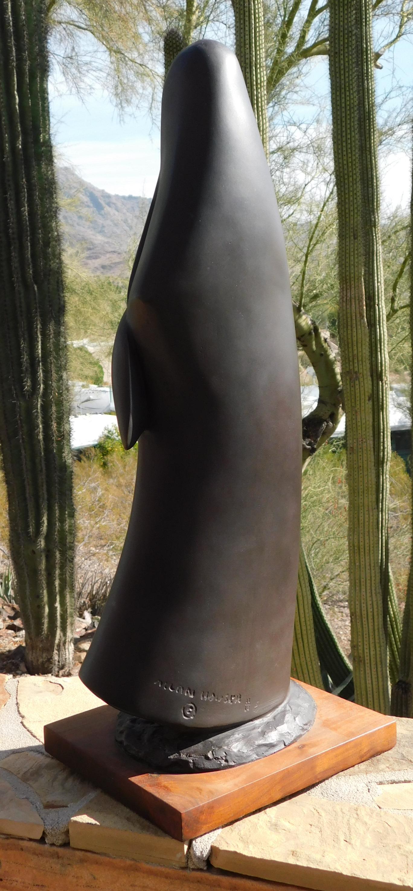 Allan Houser Modernistische Bronzeskulptur der amerikanischen Ureinwohner, 1989, „Watching“ im Angebot 2