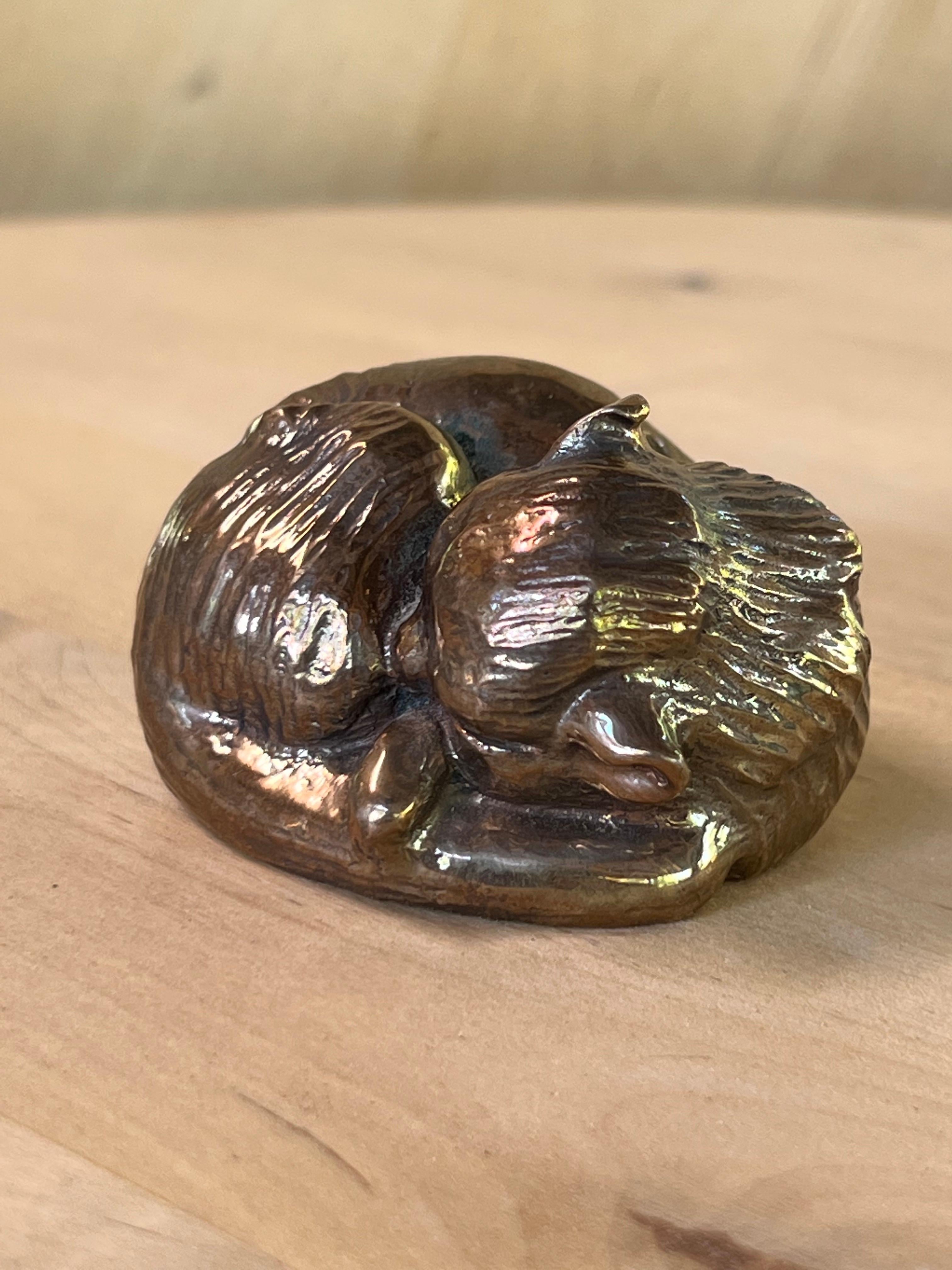 Kitty Kitty, Skulptur, von Allan Houser, Bronze, Katze, Gold, Nambe, Santa Fe, Auflage im Angebot 2