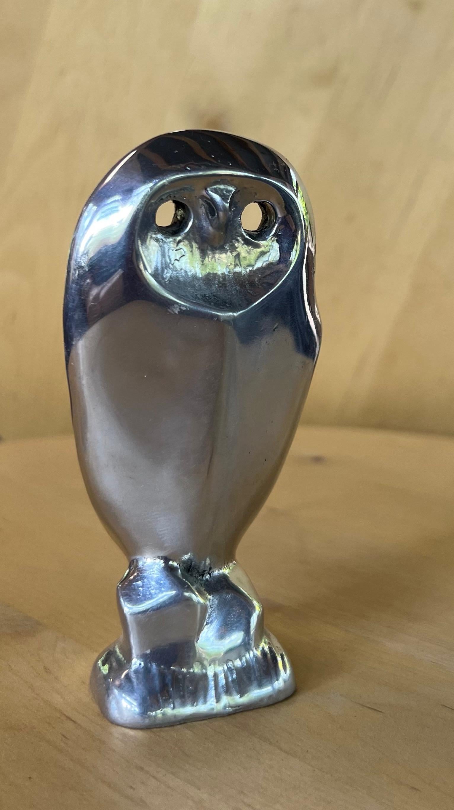 Large Owl sculpture by Allan Houser, Apache, Silver, small, sculpture, Nambe For Sale 2
