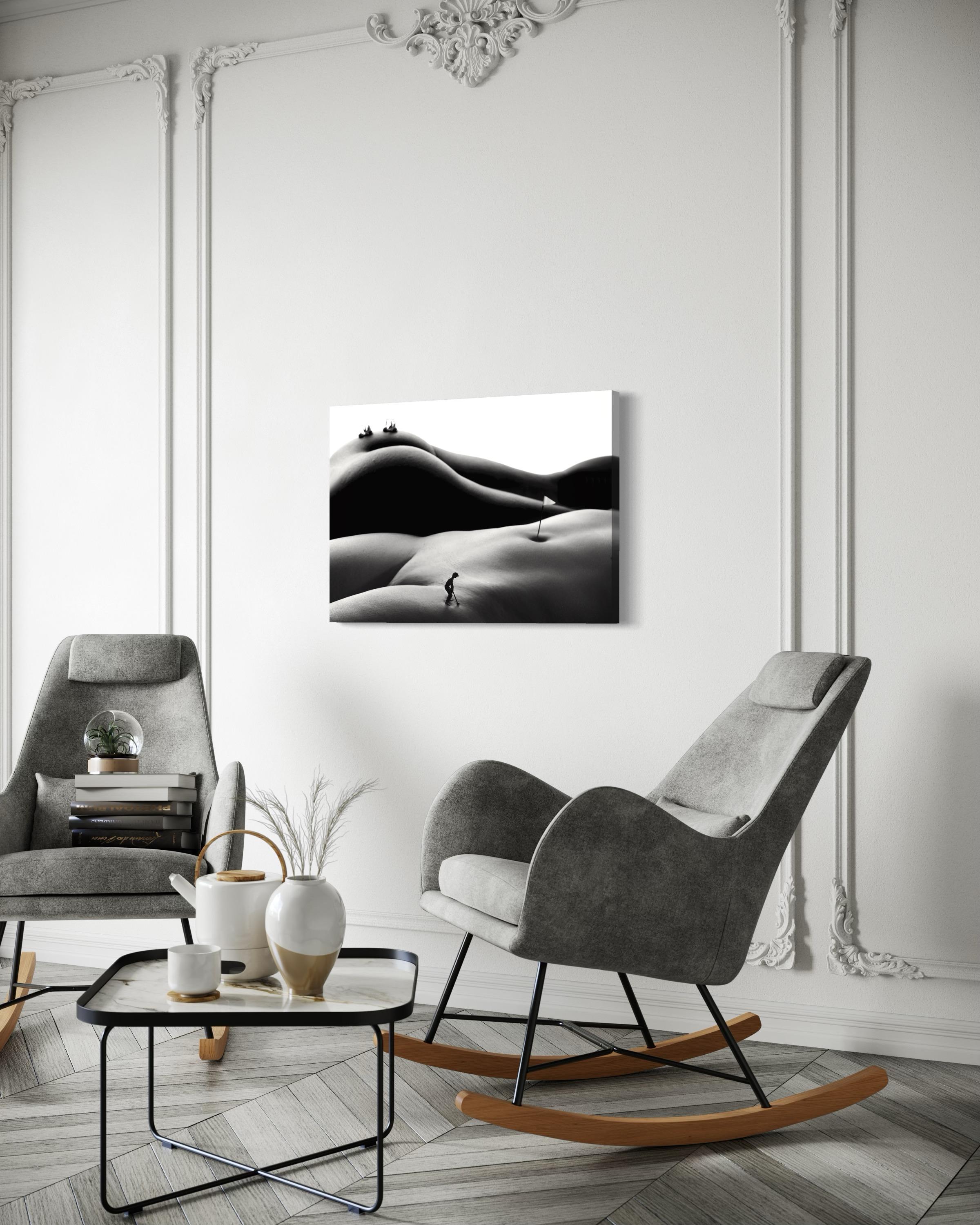 The long putt - black and white photography For Sale 2