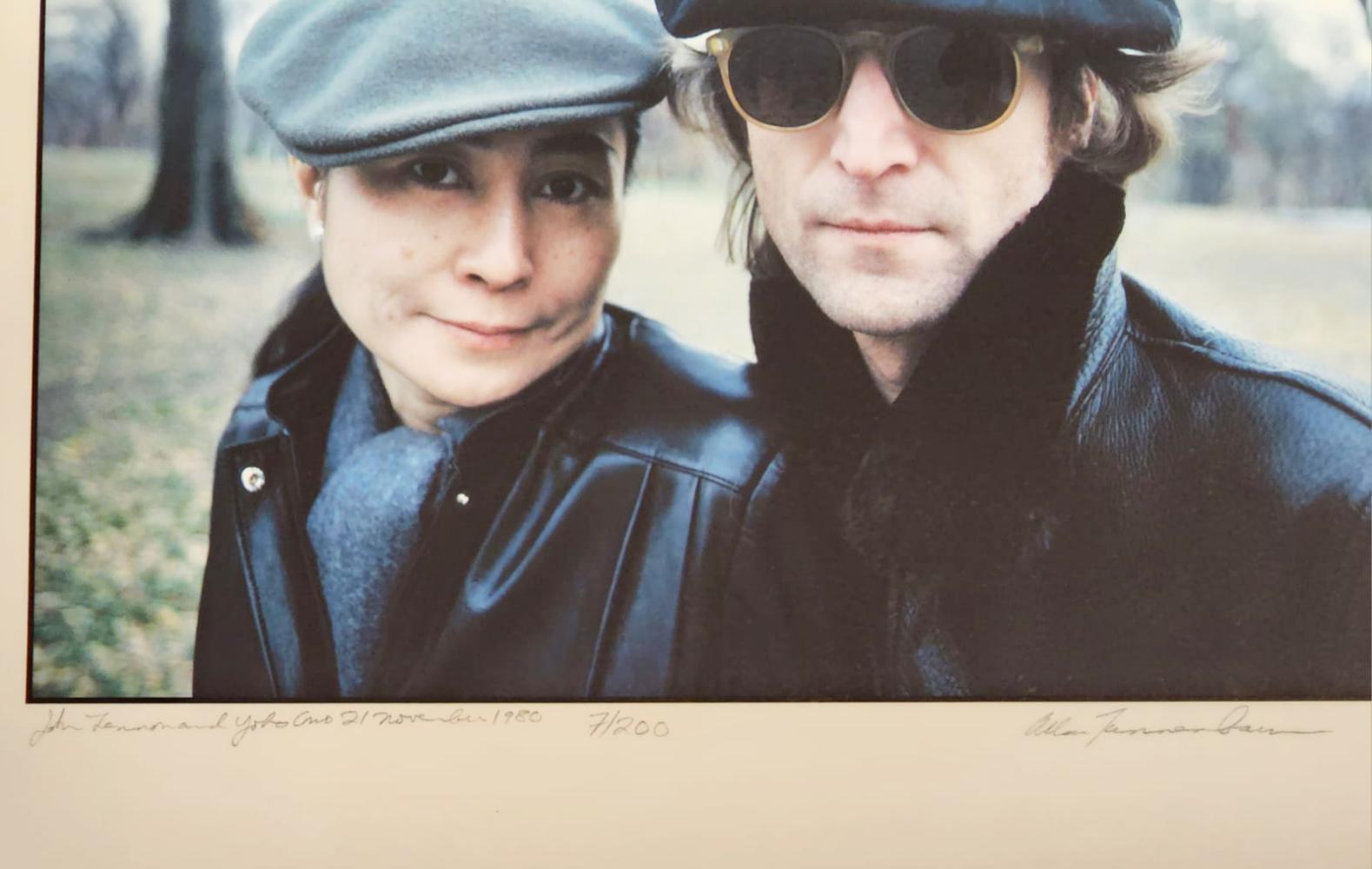 John Lennon & Yoko Ono, Central Park, 1980 - Photograph by Allan Tannenbaum