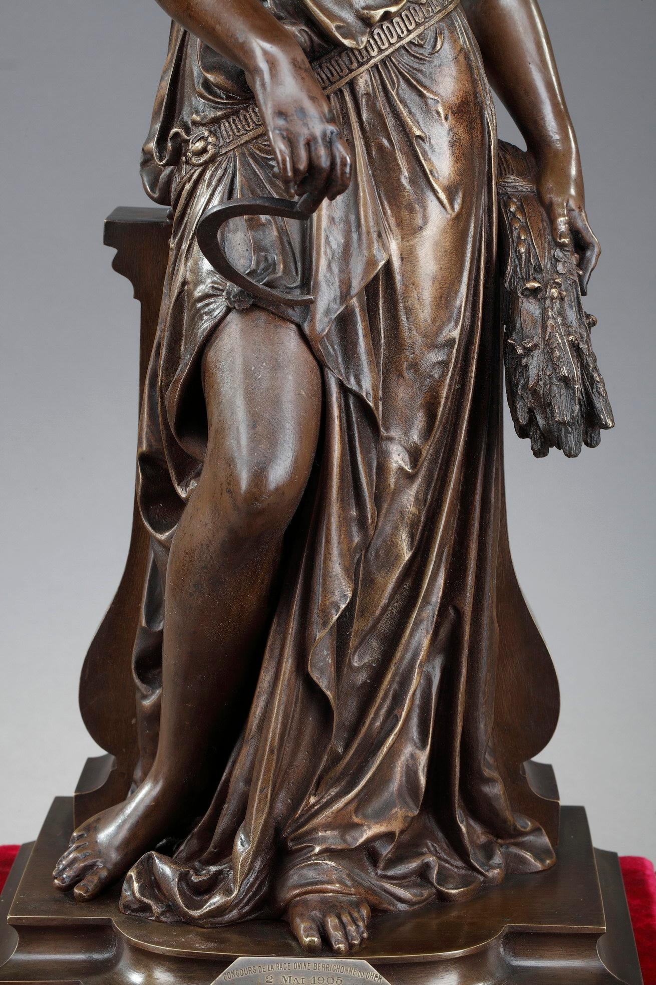 Subject allégorique en bronze, « La moisson », signé Lon Pilet 9