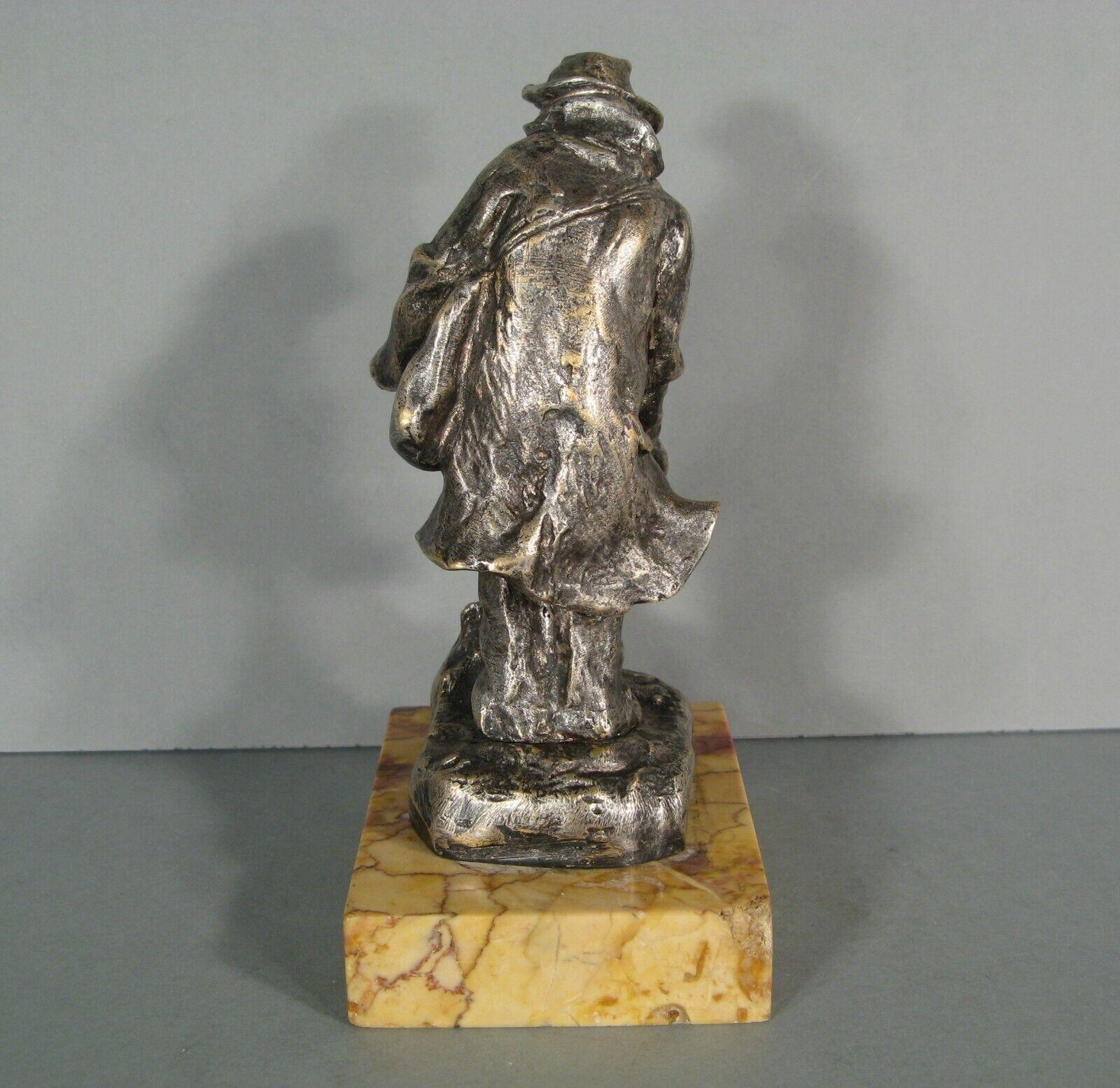 Allegorie der Winterbronze-Skulptur eines Vagabonds von Anonymous – 1Y218 (Bronze)