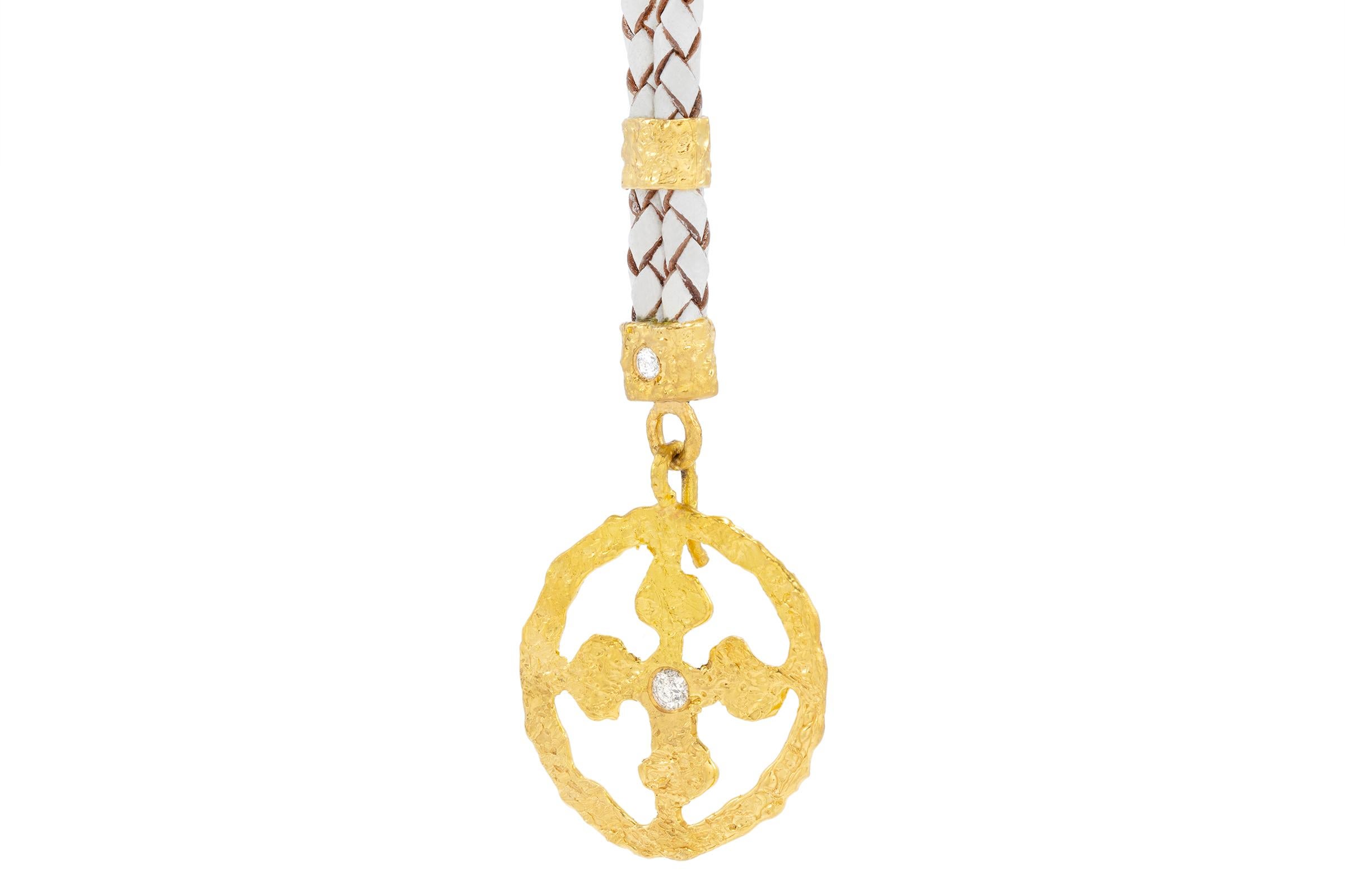 Artisan Allegra Crusader Cross Pendant in 22k Gold, by Tagili For Sale