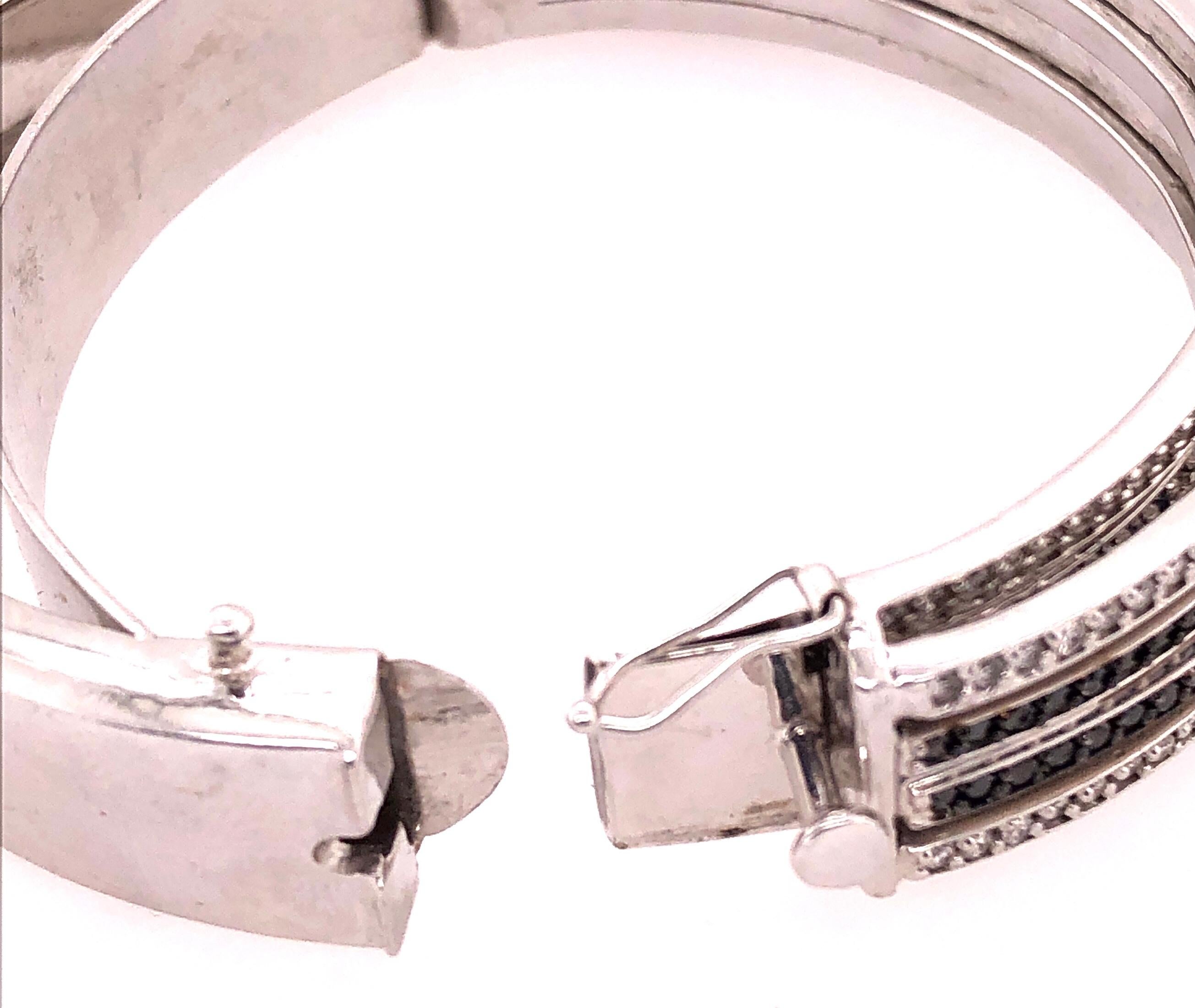 Bracelet jonc de style Allegra de Grisogono en or 14 carats avec diamants blancs et noirs de couleur en vente 9