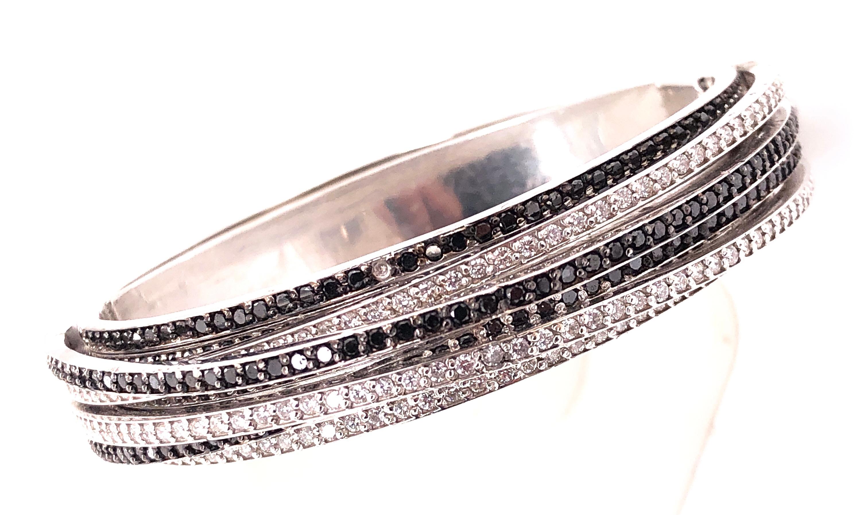 Allegra de Grisogono Style Weiße und farbig verzierte schwarze Diamant-Ohrringe im Angebot 7