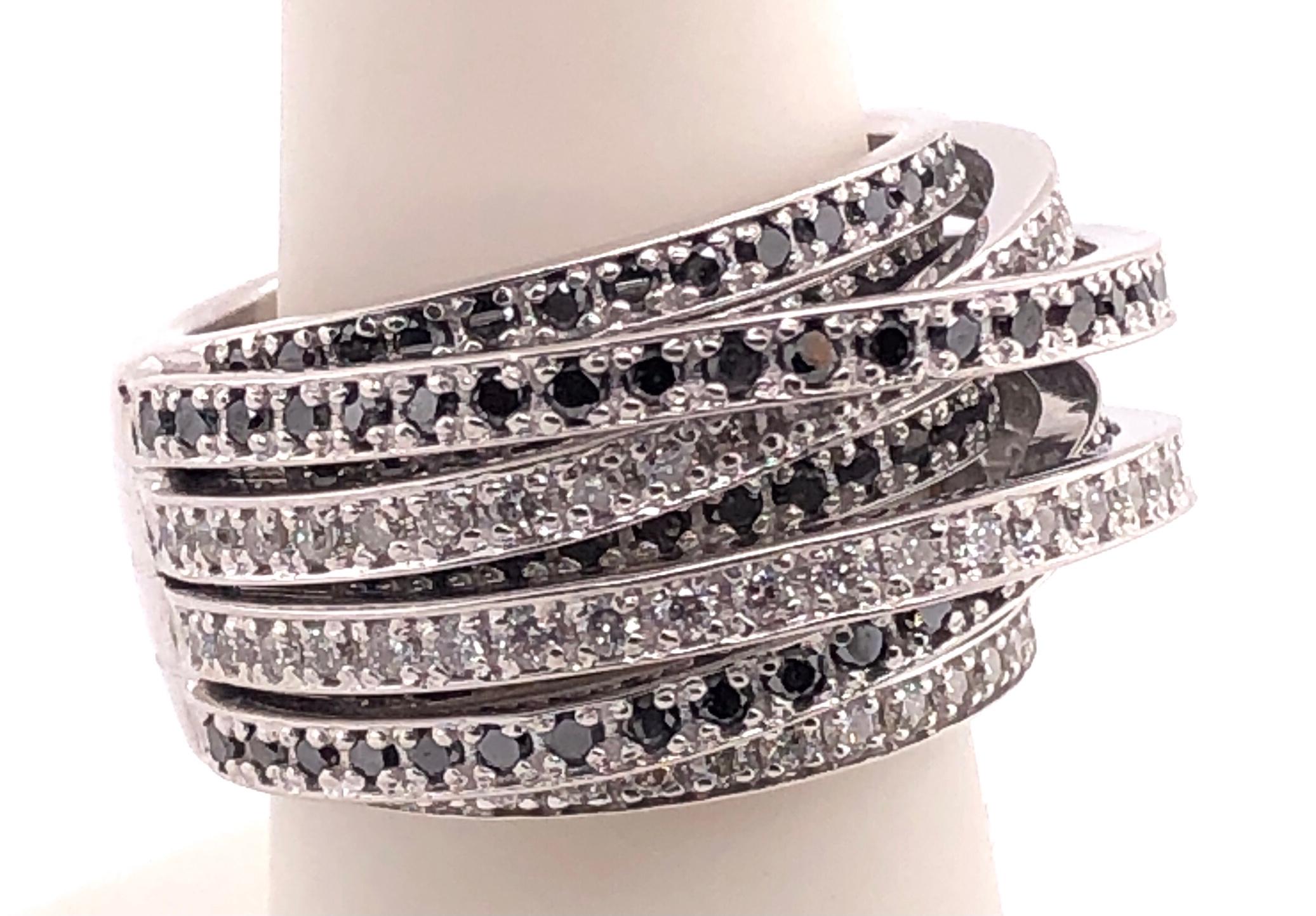 Allegra de Grisogono Weißer und farbig verzierter schwarzer Diamantring im Angebot 3