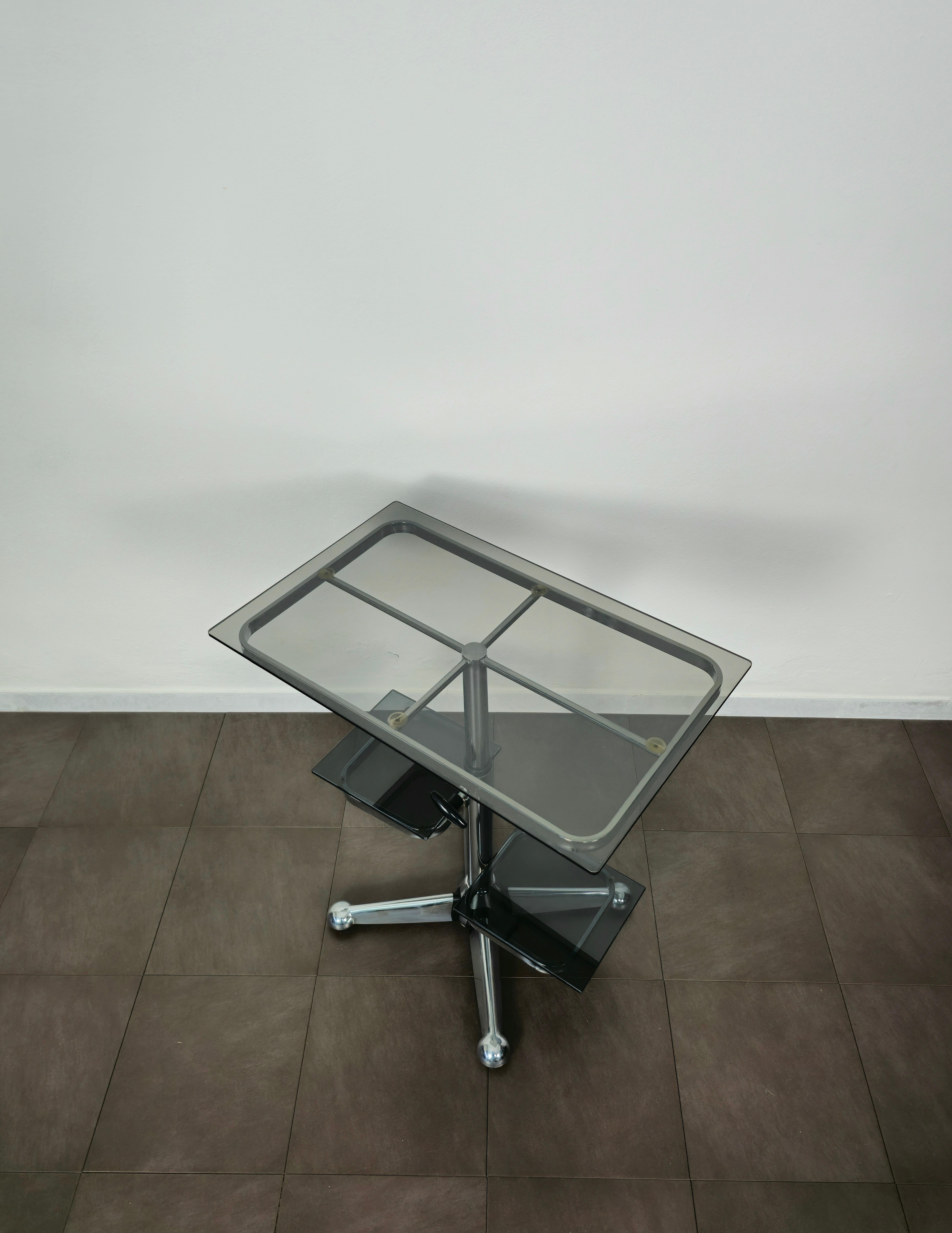 Italian Allegri Parma Vintage TV Trolley Chrome and Glass Design Italy 1970s
