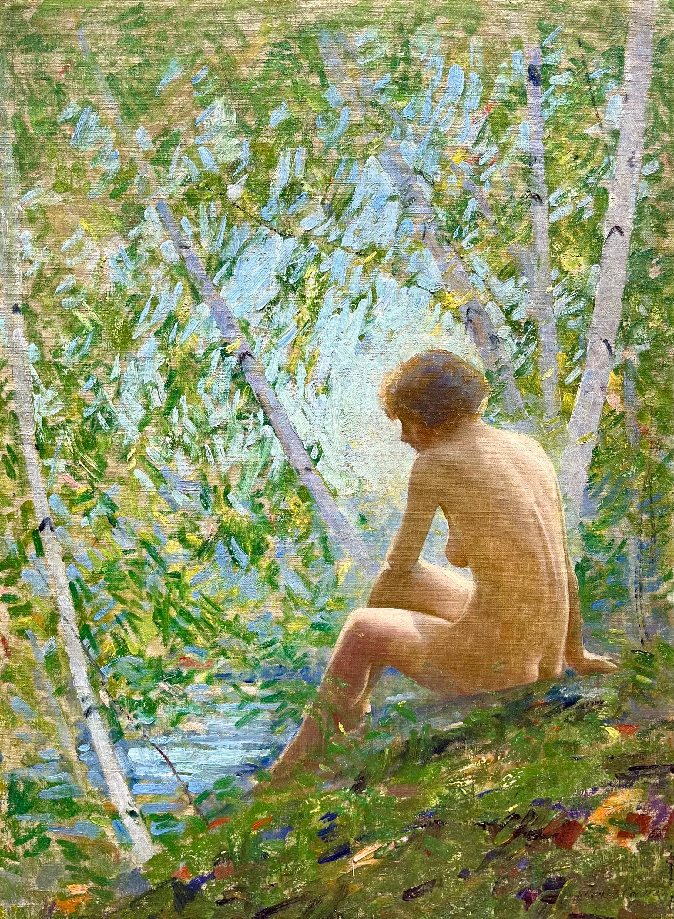 Mujer desnuda junto a un arroyo