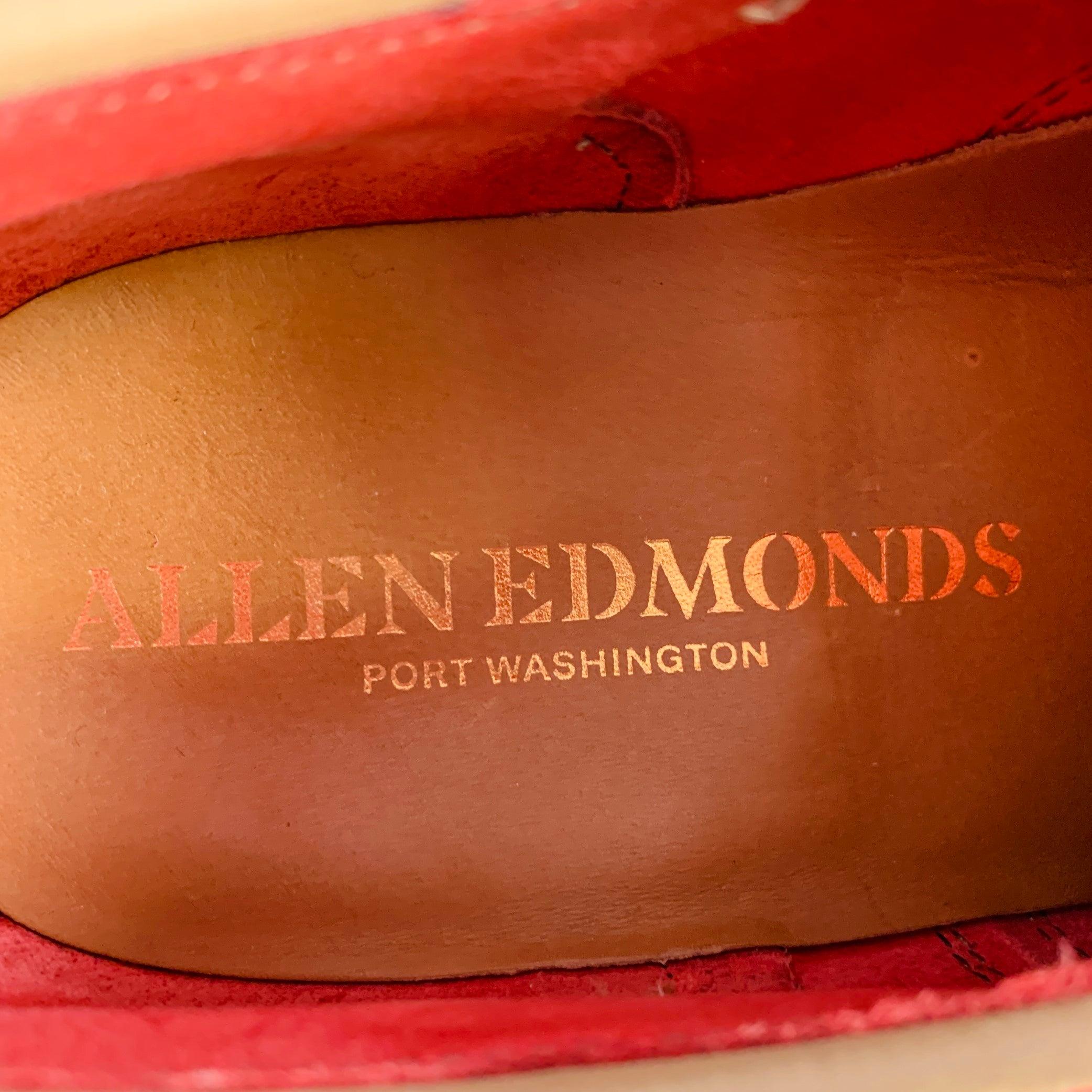 ALLEN EDMONDS Taille 7 Strandmok Red Perforated Suede Oxford Lace-Up Shoes en vente 2