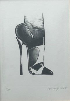Shoe