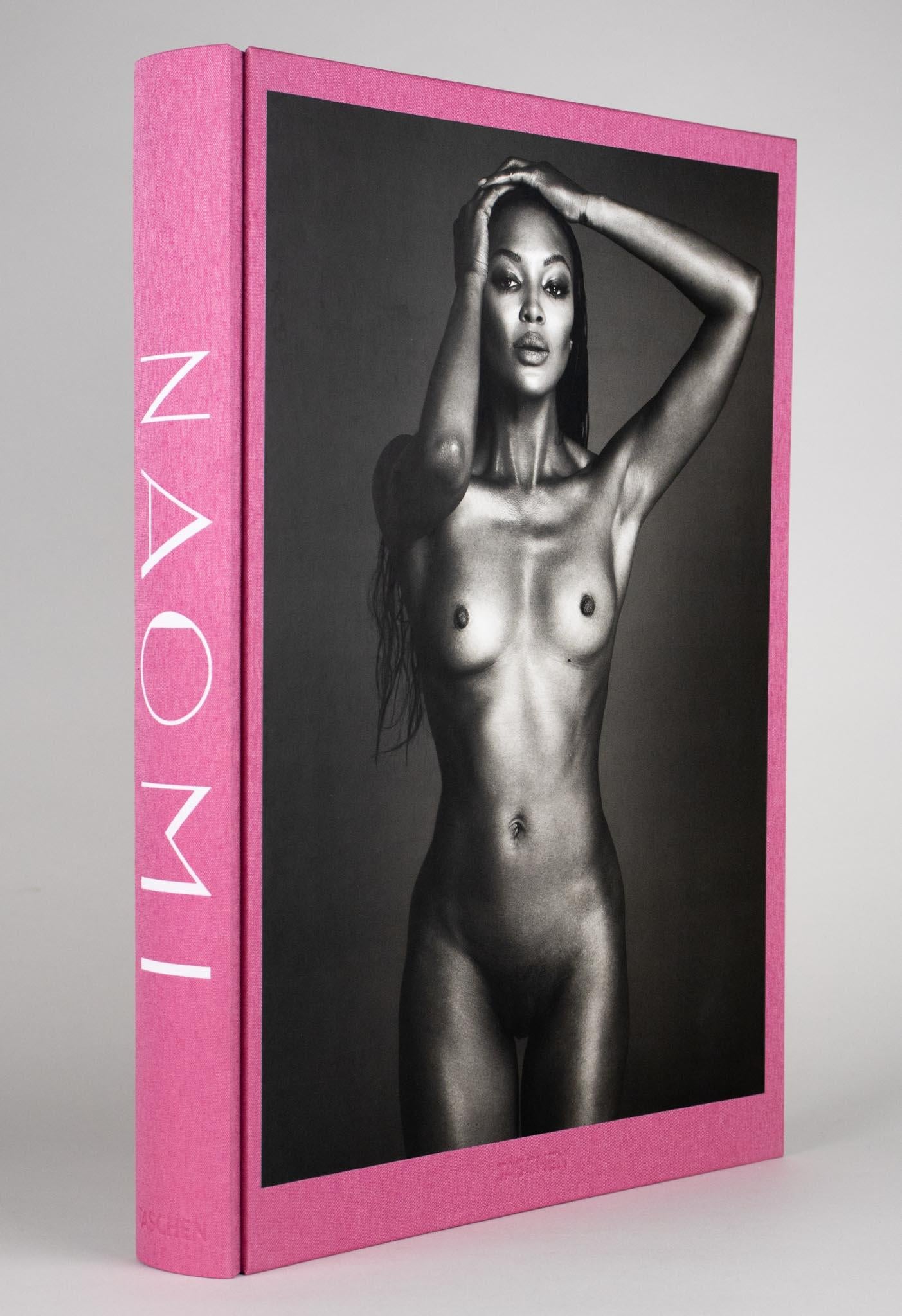 Naomi Campbell - Limited TASCHEN Collector's Edition with Acrylic Sculpture 3