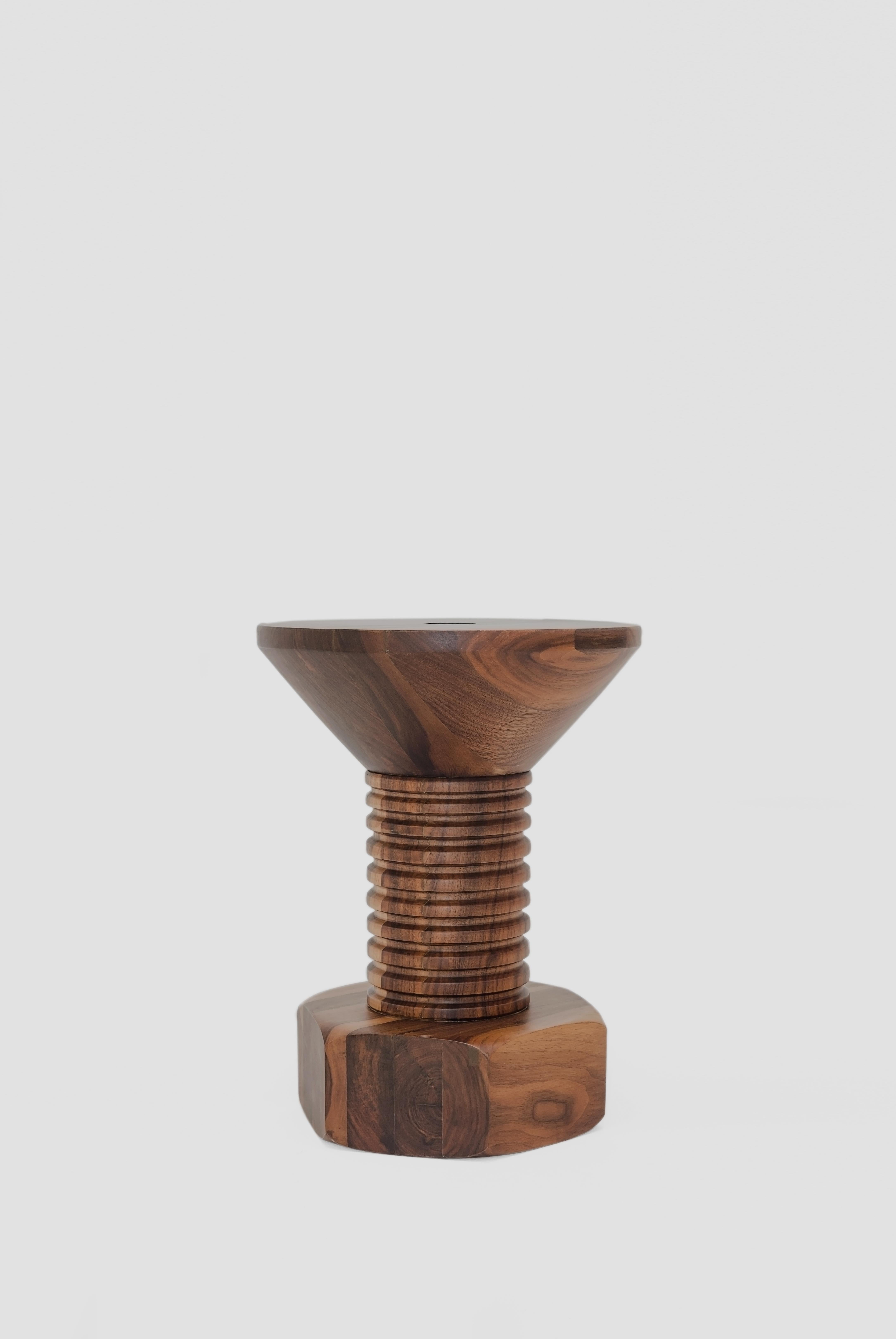Allen is a walnut wood stool or side table designed by Arturo Verástegui for BREUER ESTUDIO. This piece is part of Diseño y Ebanistería, BREUER ESTUDIO first ever collection, in which they collaborated with top designers to achieve exceptional