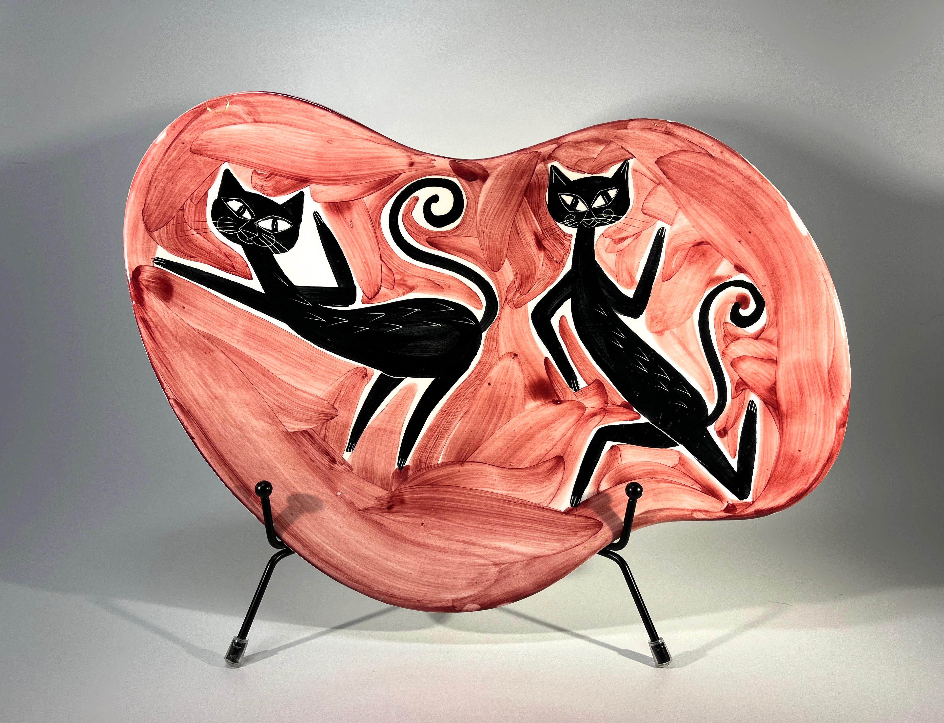 Abstrakte Alley Cats Keramik-Platte, Alessio Tasca zugeschrieben Nove, Italien im Zustand „Gut“ im Angebot in Rothley, Leicestershire