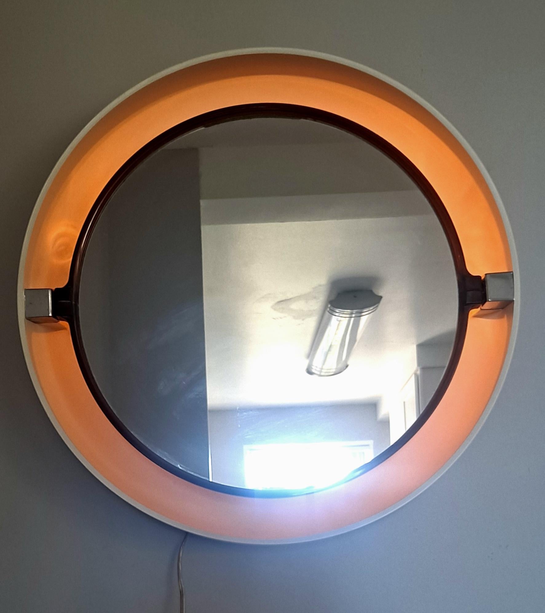 Allibert Light Mirror In Good Condition In Los Angeles, CA