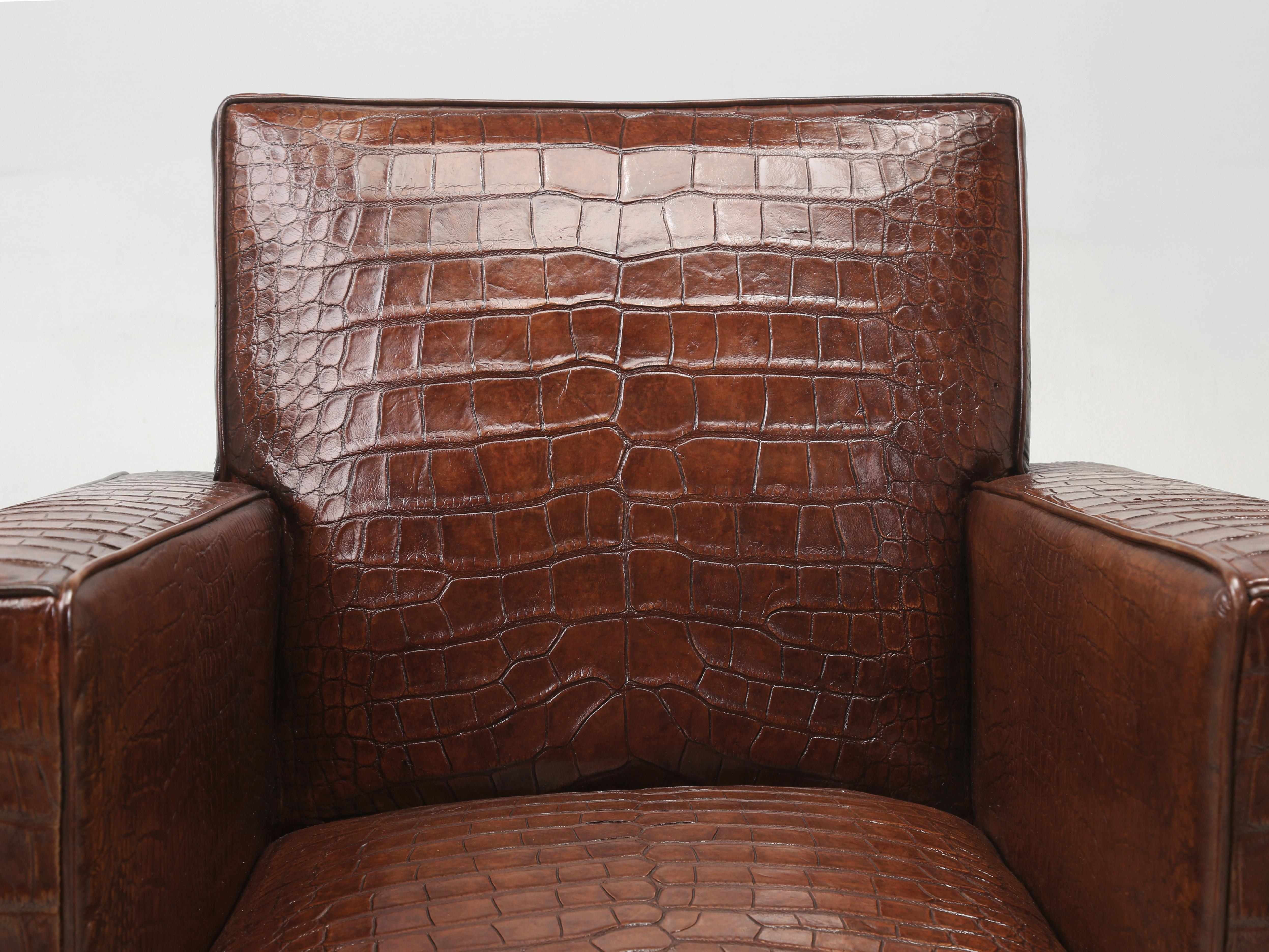 Pellame Le sedie da club francesi Alligator hanno ispirato i designer Jean-Michel Frank Jacques Adnet in vendita