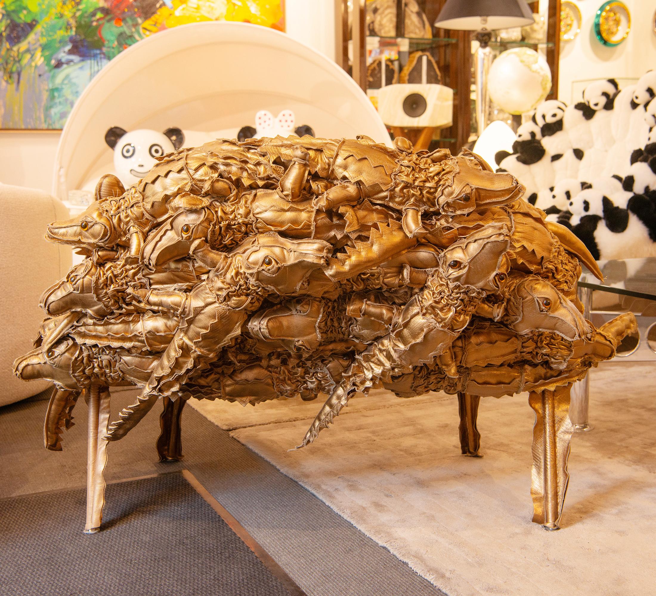 XXIe siècle et contemporain Fauteuil Campana Brothers en or en forme d'alligator en vente