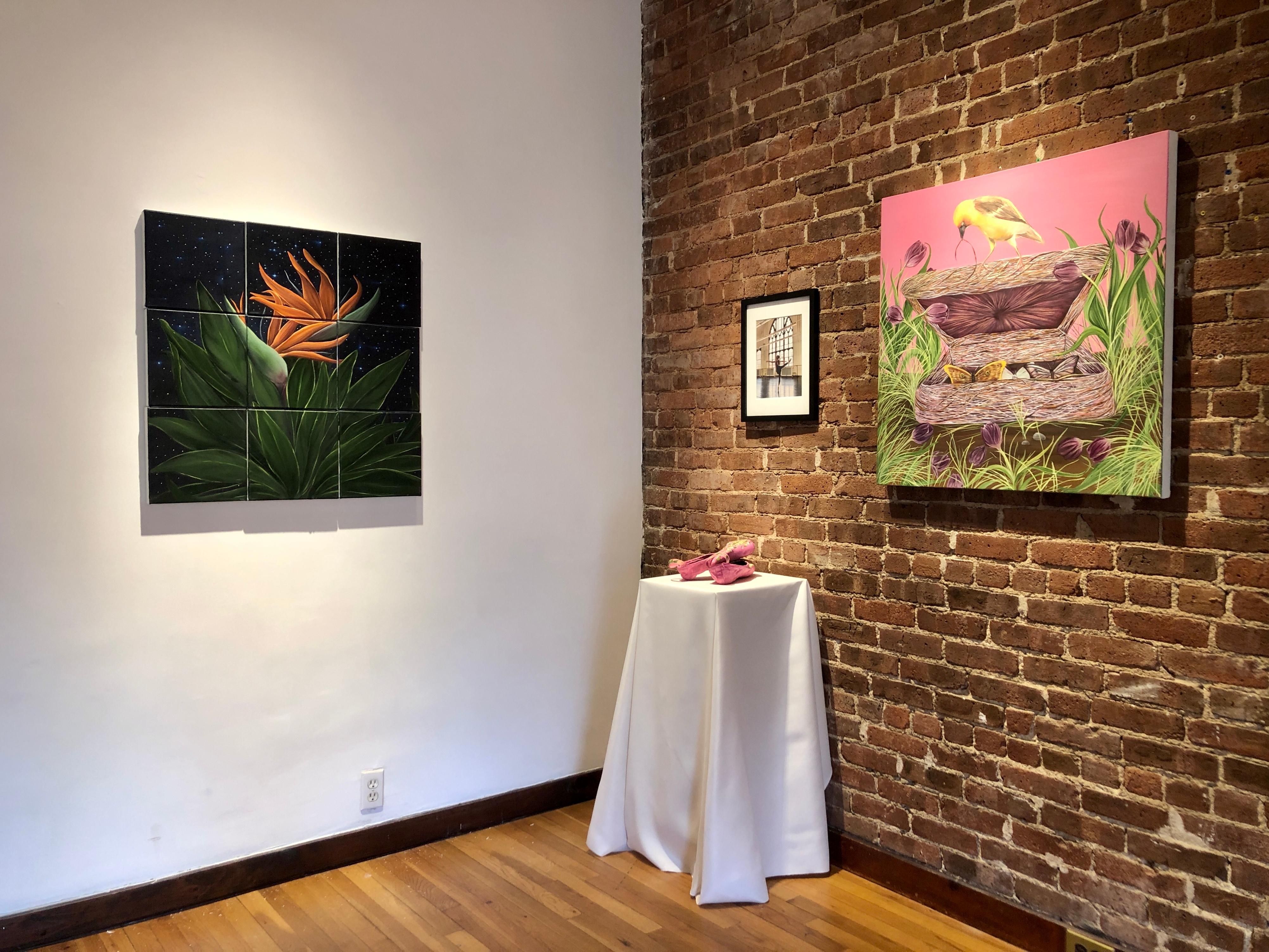 Grief Box, rosa figuratives Gemälde mit Vogel und Schmetterlingen, Landschaft – Painting von Allison Green