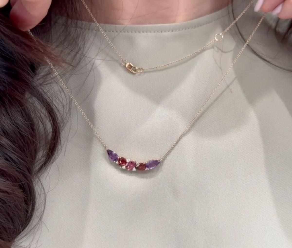 Allison Kaufman Collier pendentif en or rose 14K Cascade de pierres semi-précieuses en vente 2
